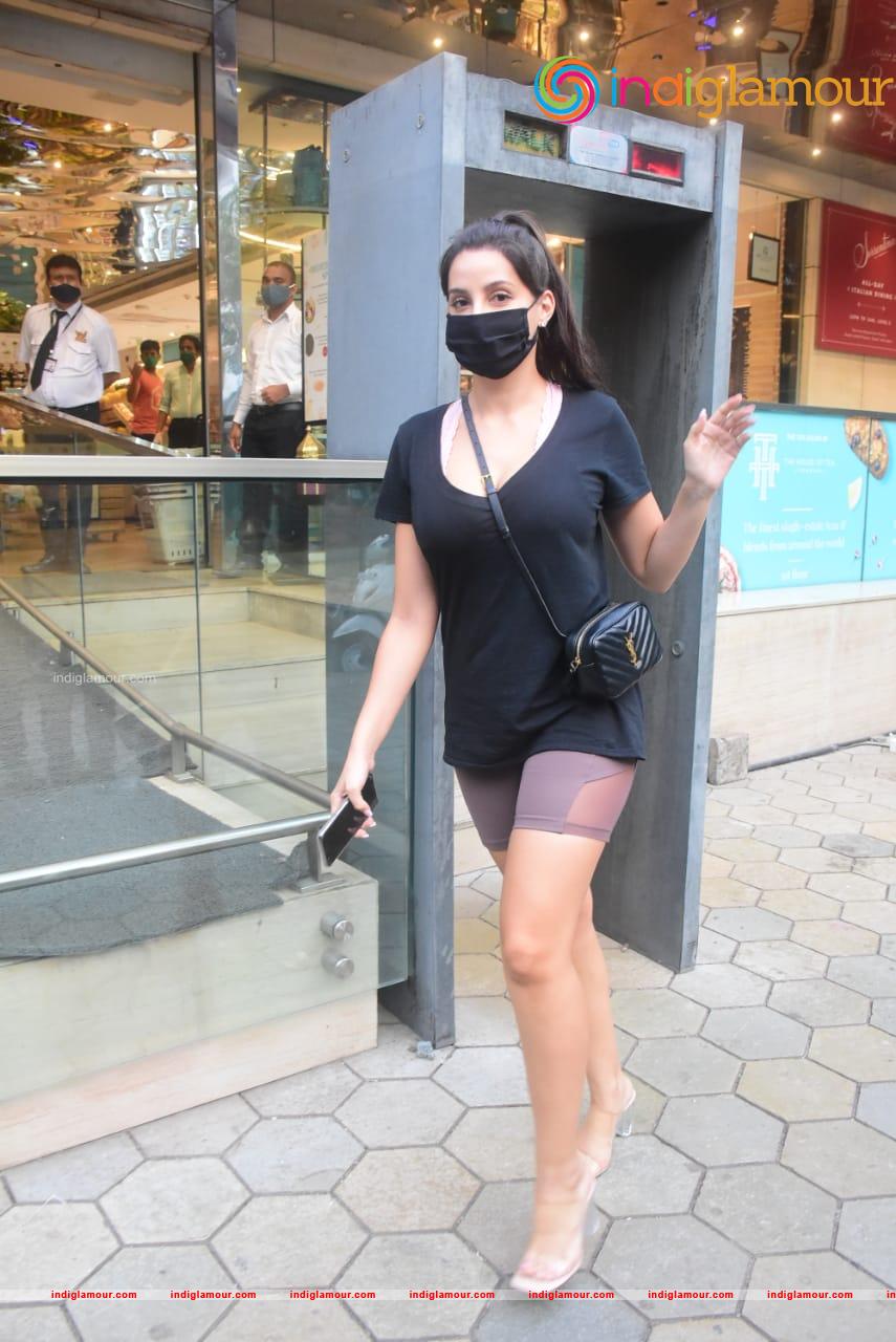 Nora Fatehi Actress hd photo
