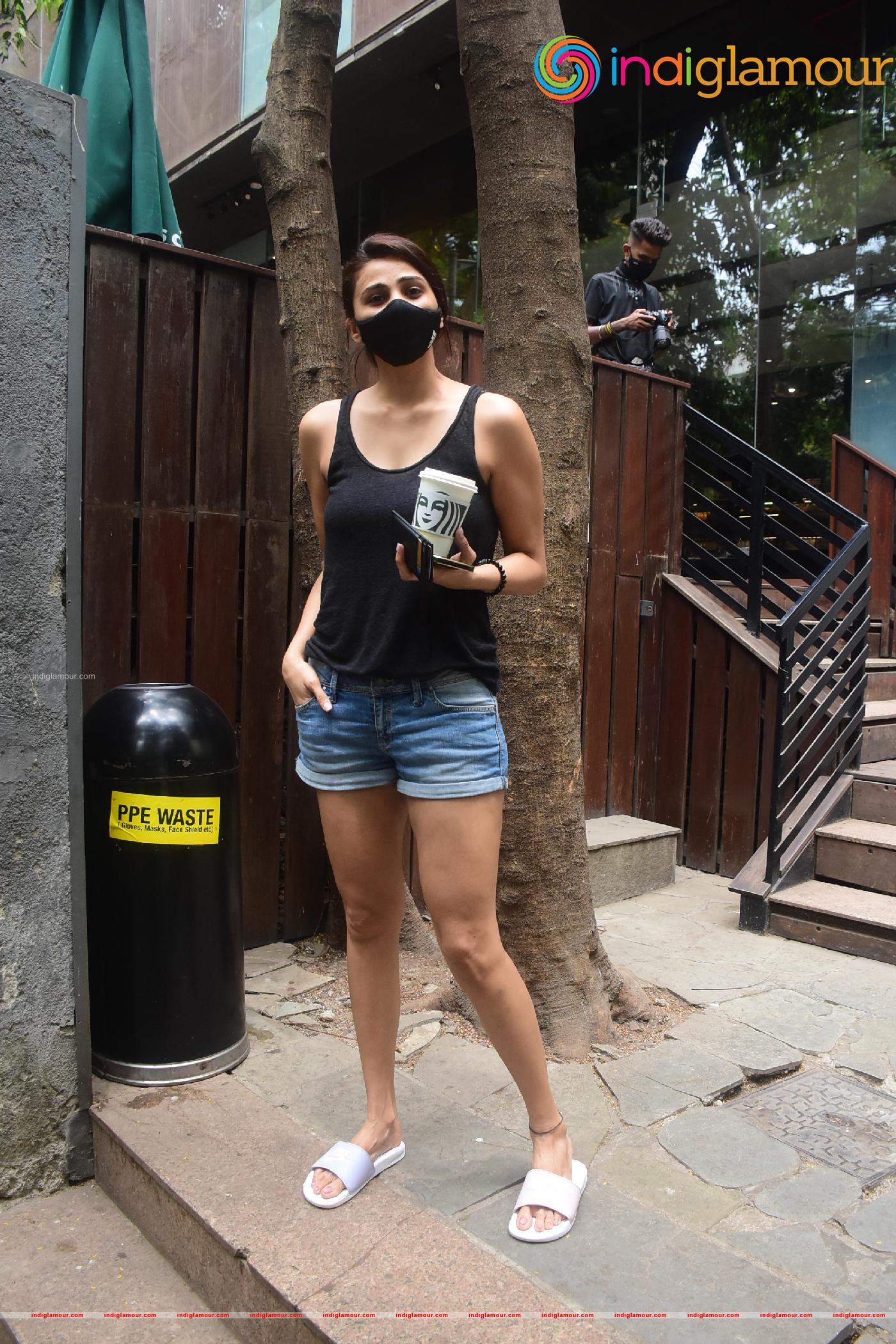 Daisy Shah Actress hd photo