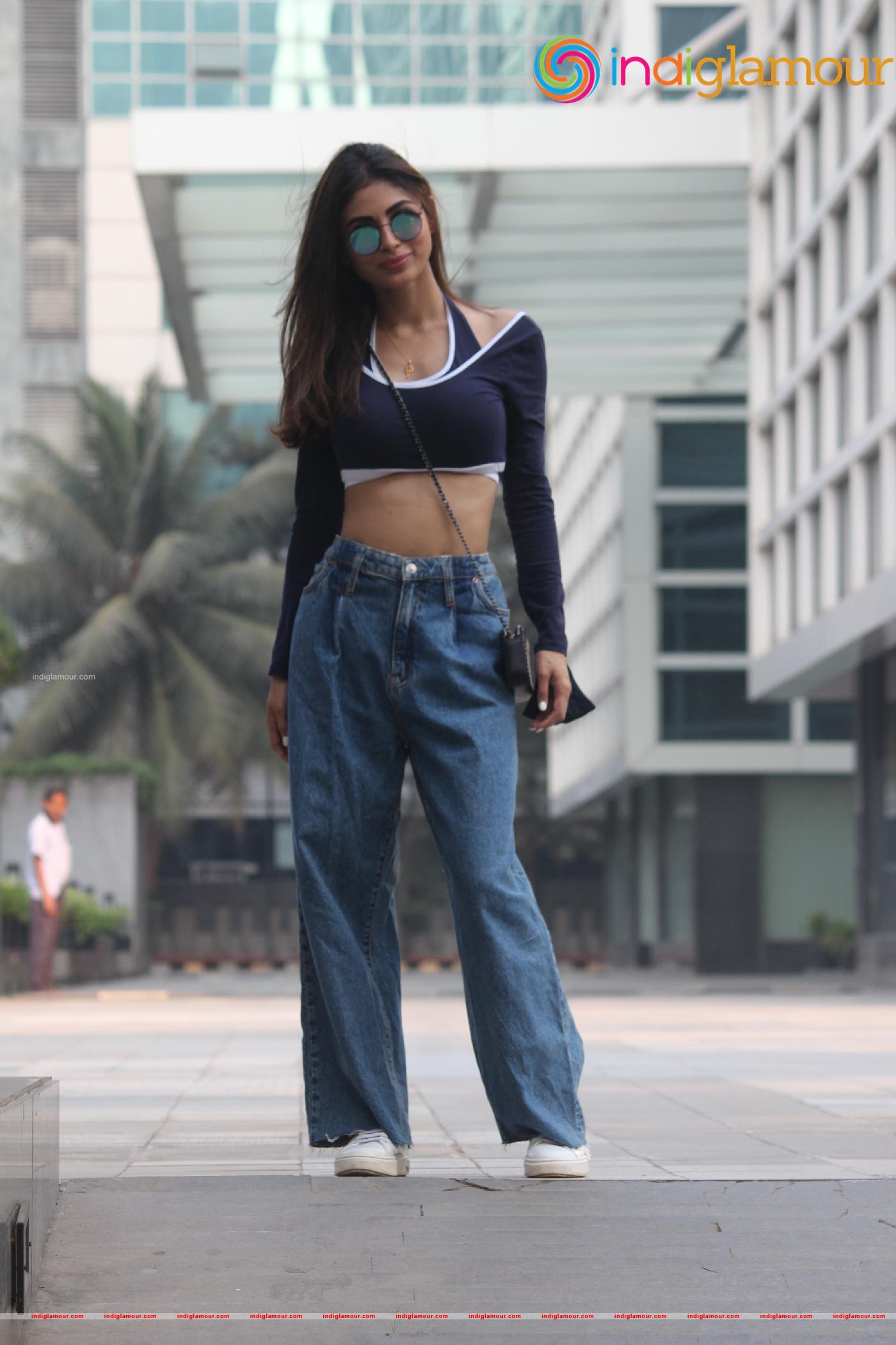 Mouni Roy Actress hd photo