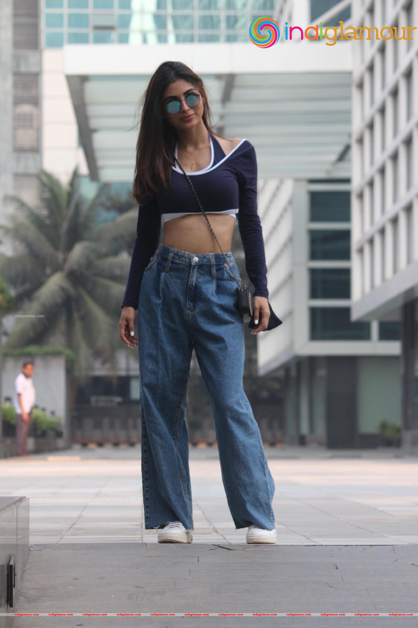 Mouni Roy Actress hd photo