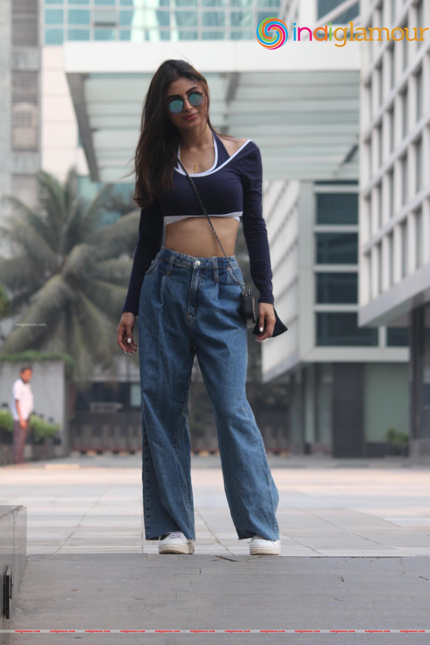 Mouni Roy Actress hd photo