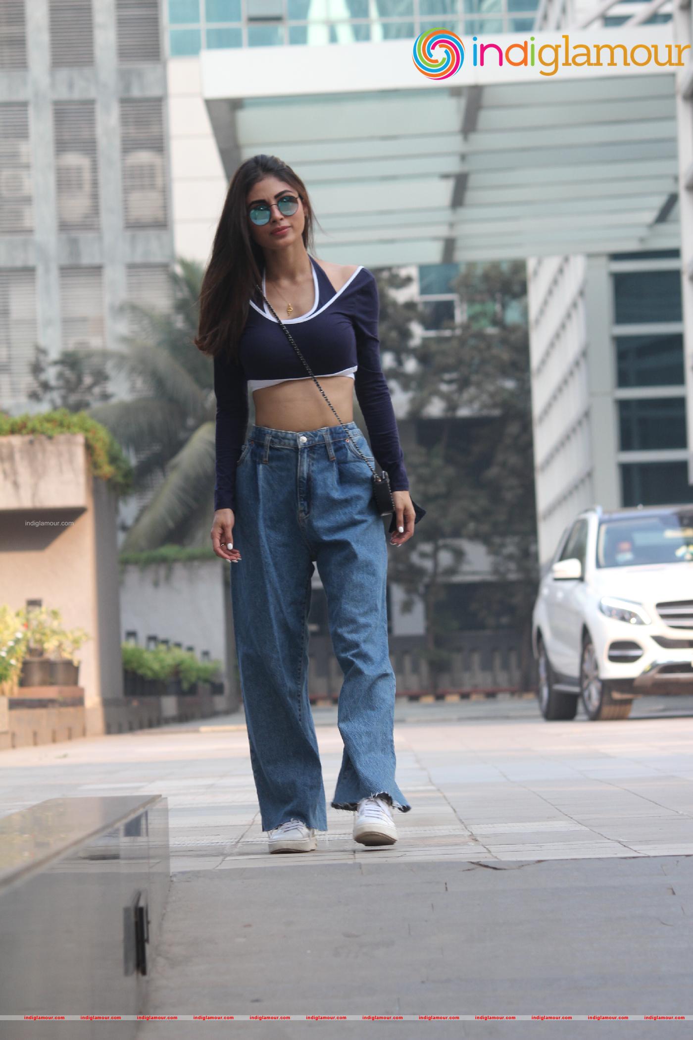 Mouni Roy Actress hd photo