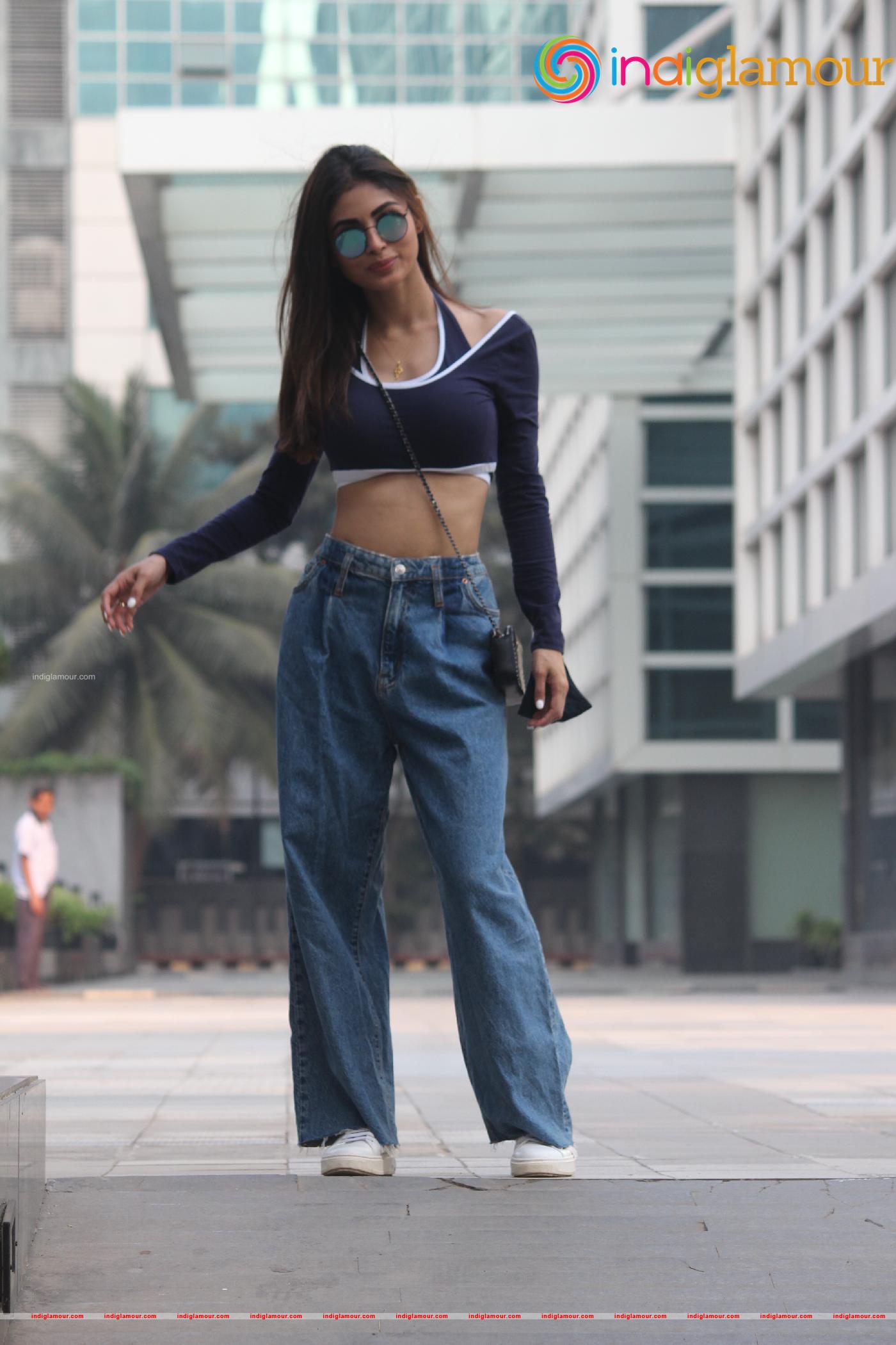 Mouni Roy Actress hd photo
