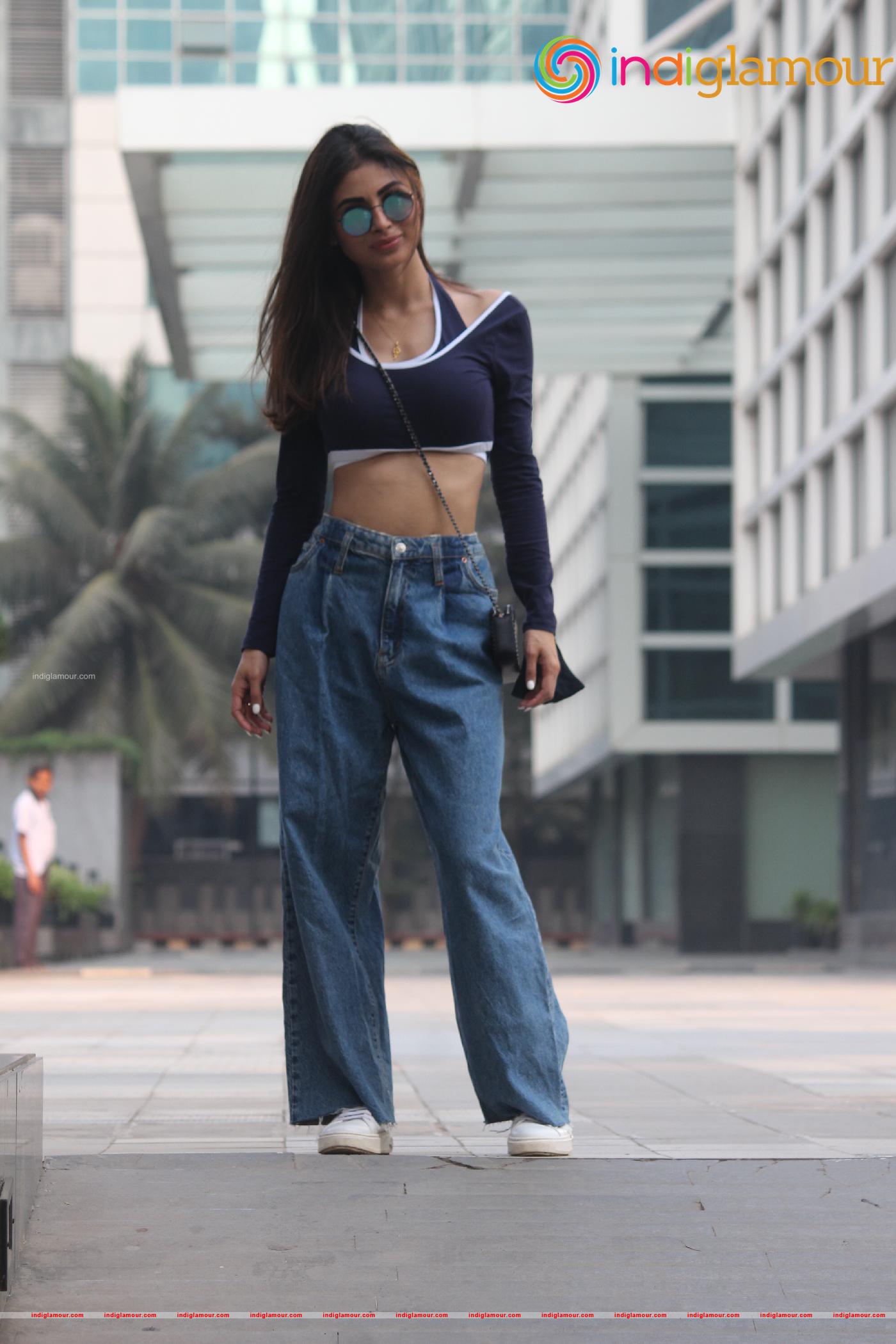 Mouni Roy Actress hd photo
