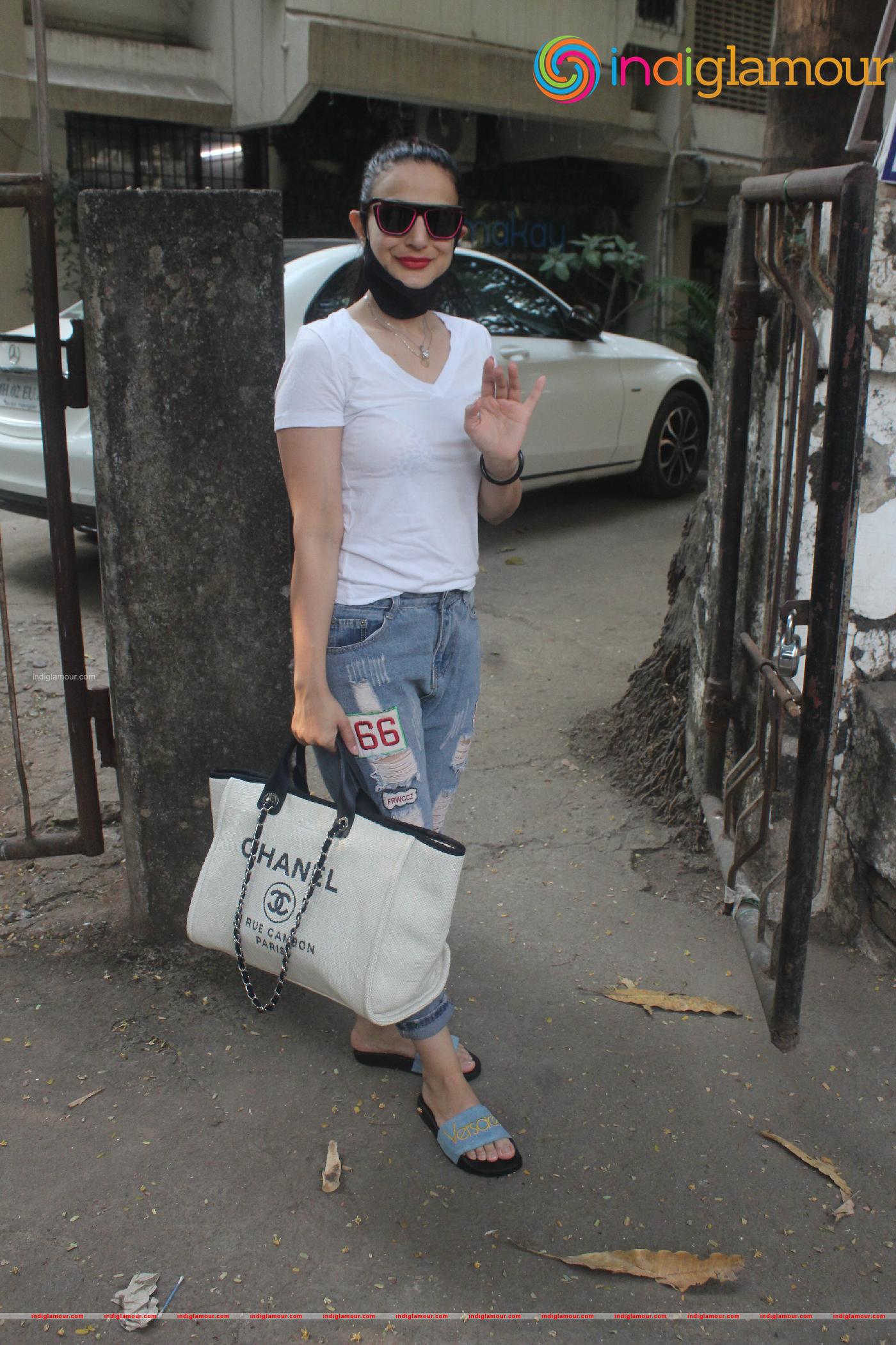 Ameesha Patel Actress hd photo