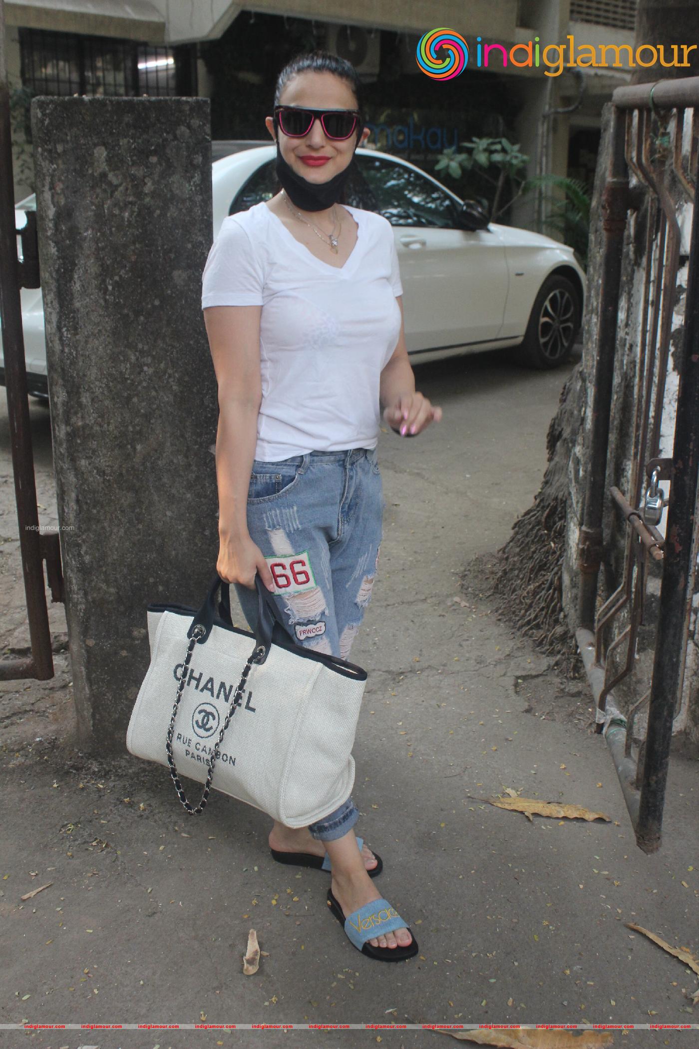 Ameesha Patel Actress hd photo