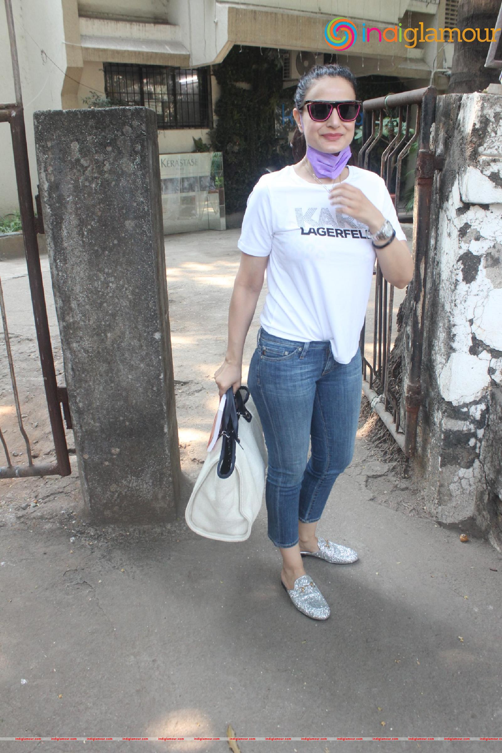 Ameesha Patel Actress hd photo
