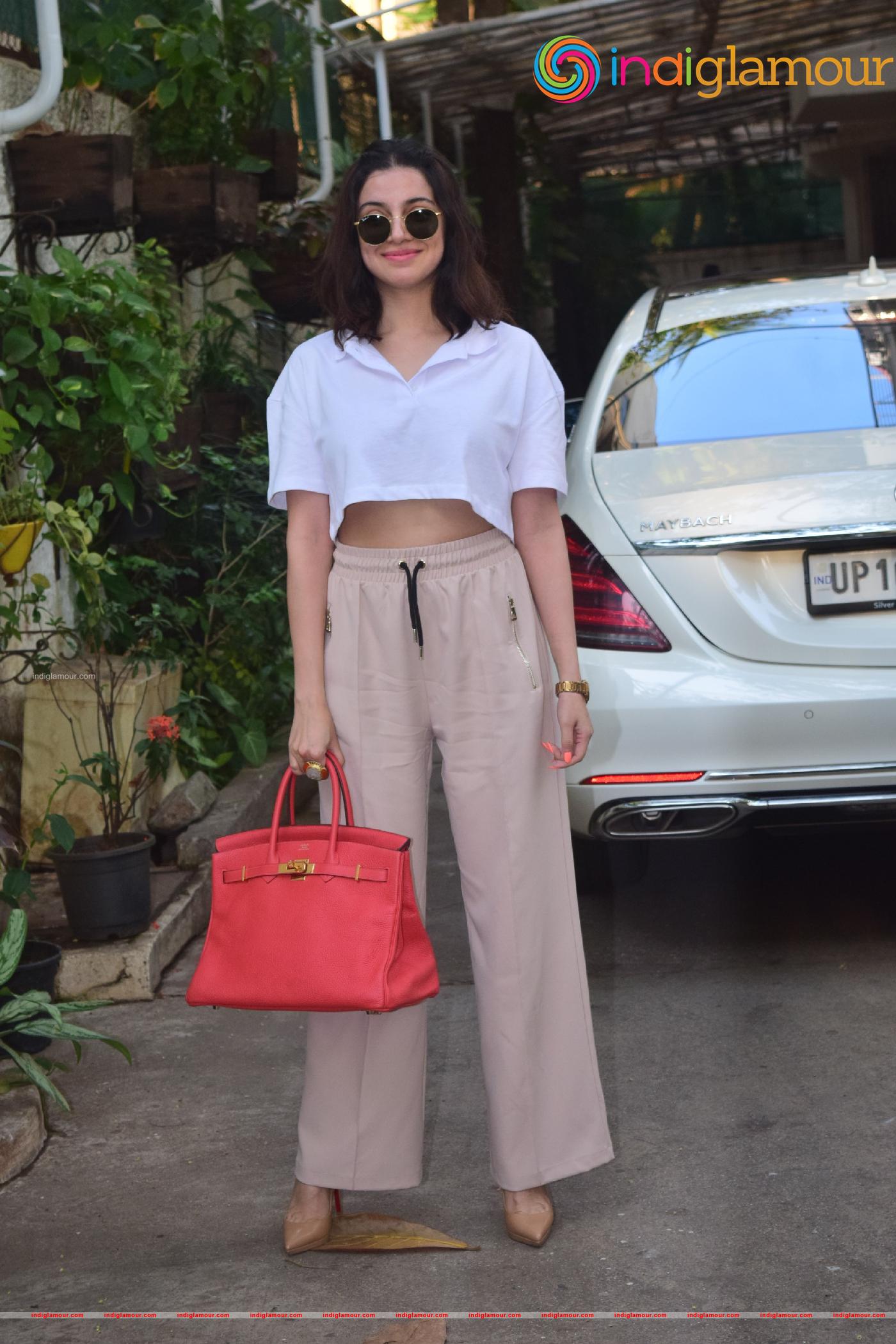 Divya Khosla Kumar Actress hd photo
