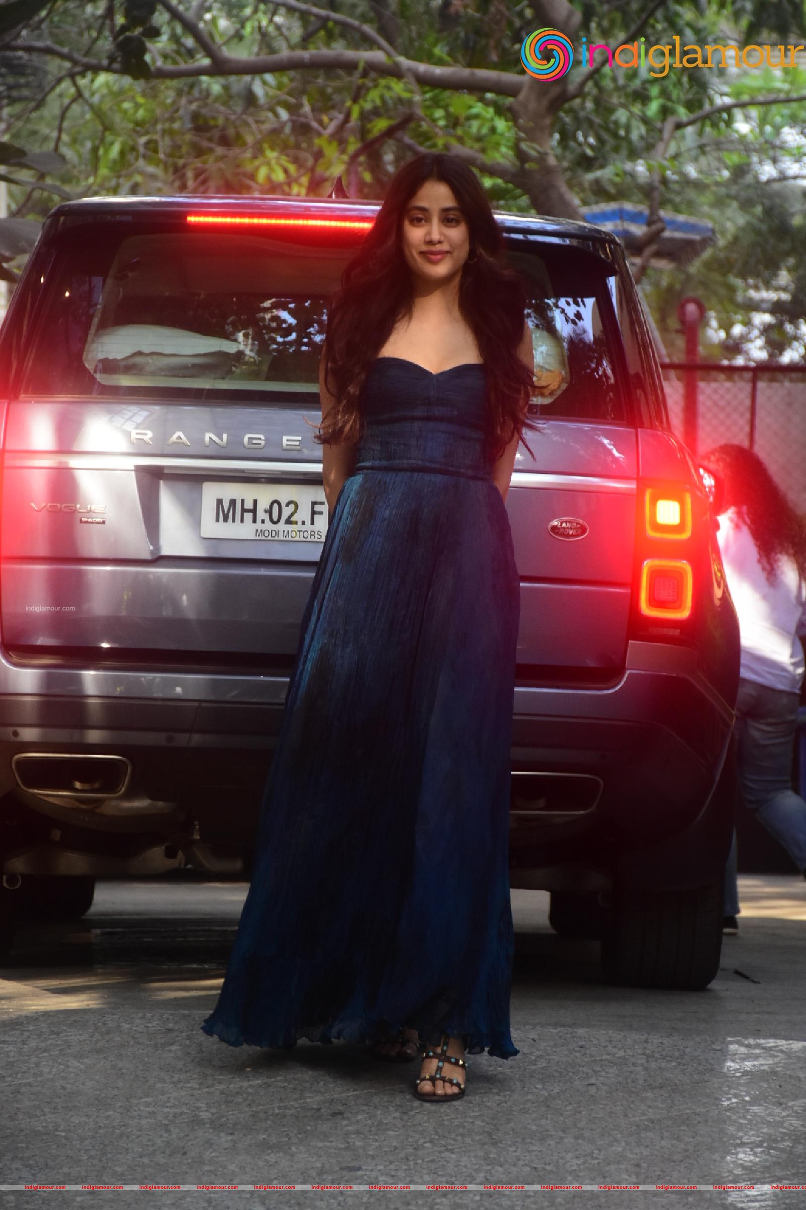 Janhvi Kapoor Actress hd photo