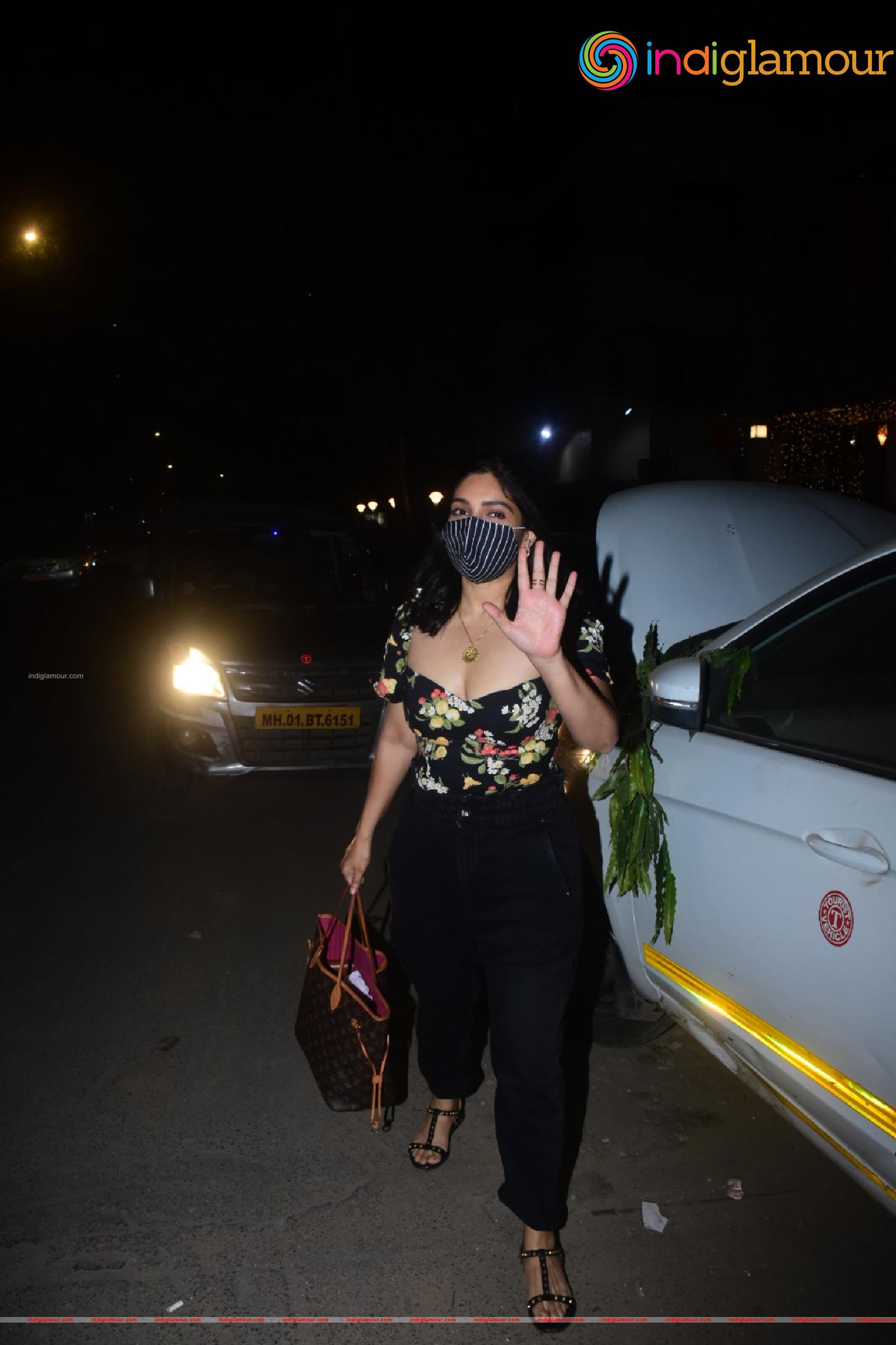 Bhumi Pednekar Actress hd photo
