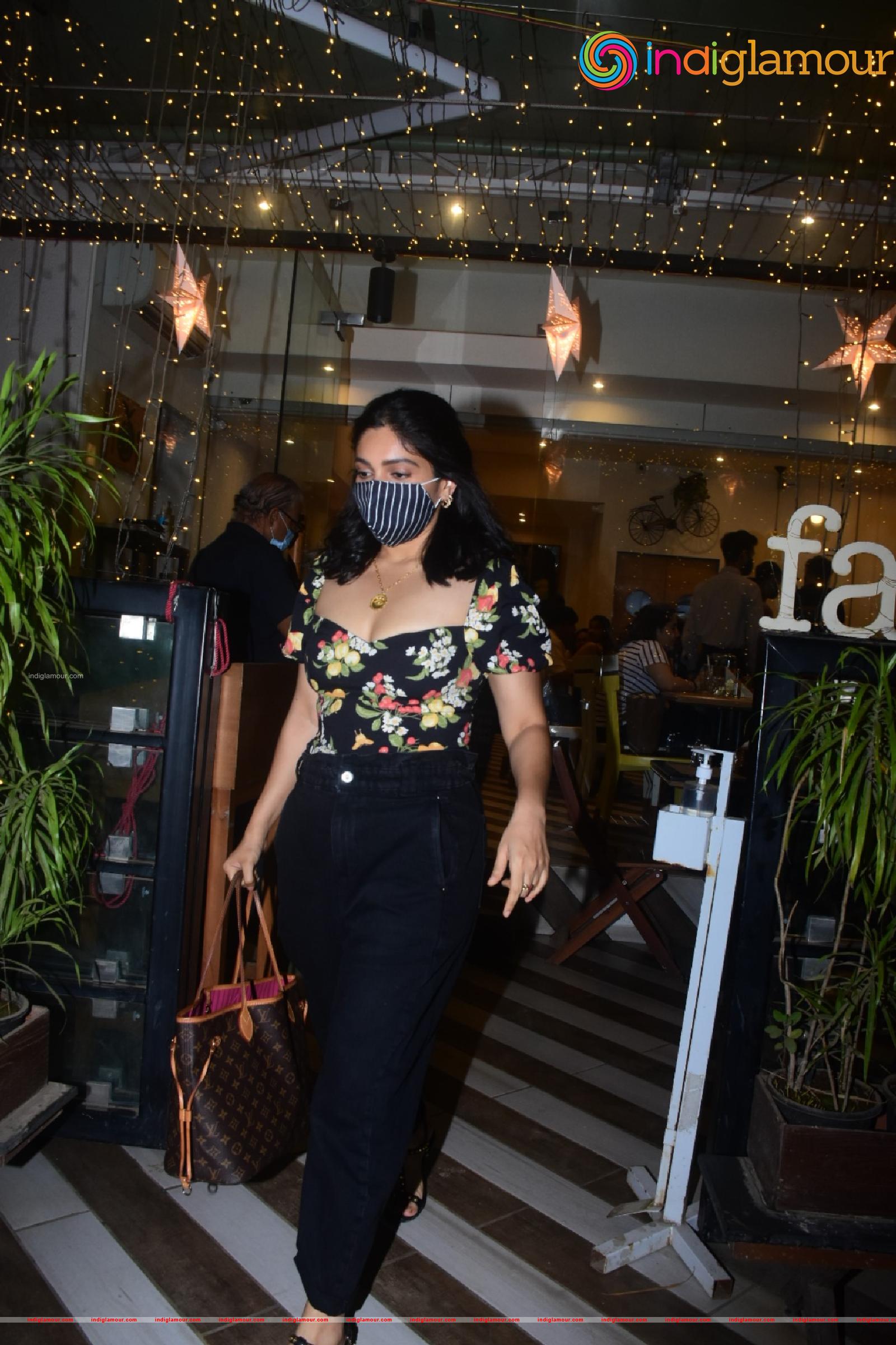 Bhumi Pednekar Actress hd photo