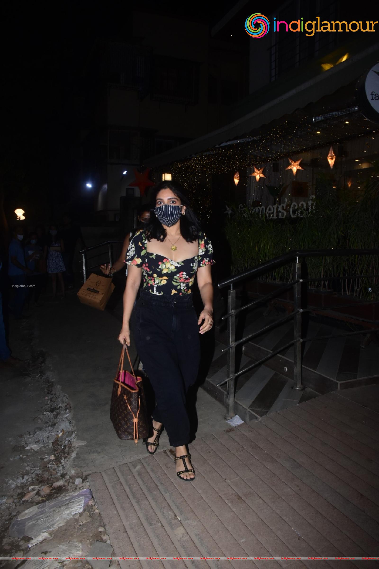 Bhumi Pednekar Actress hd photo