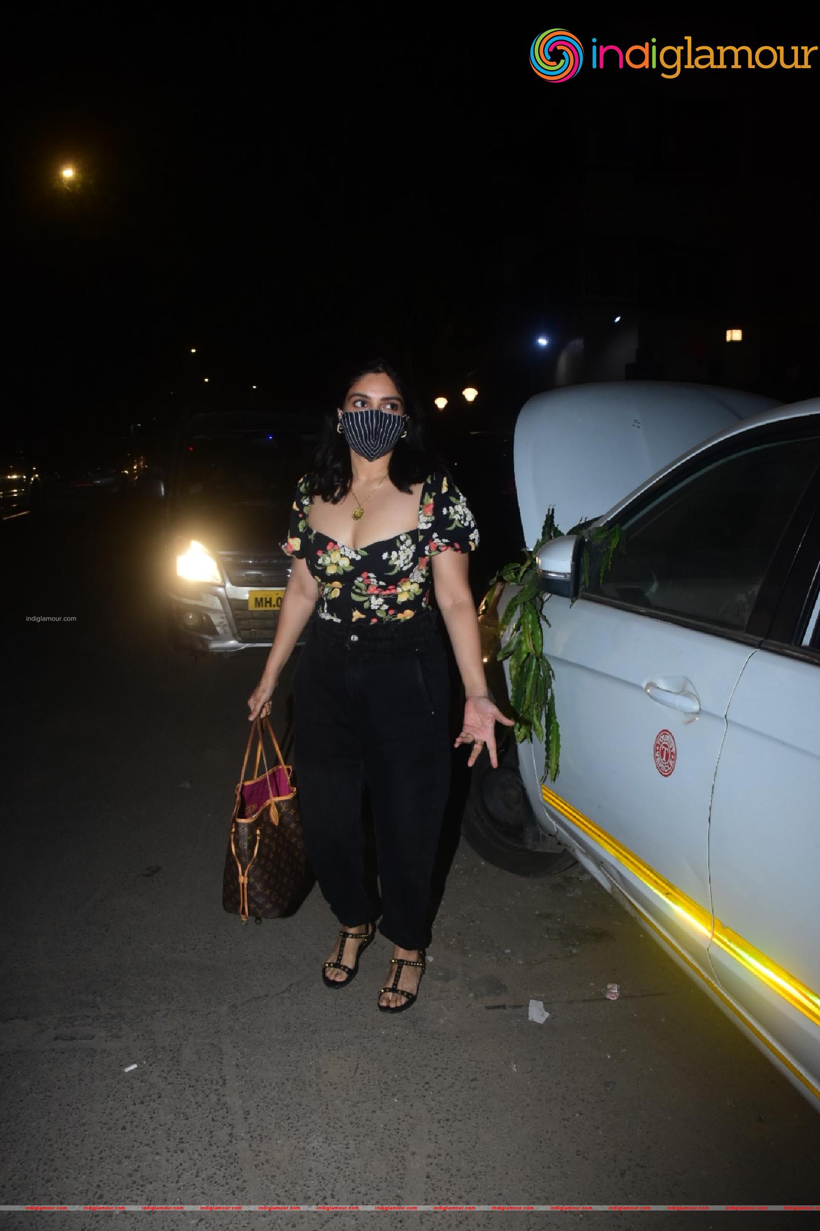 Bhumi Pednekar Actress hd photo