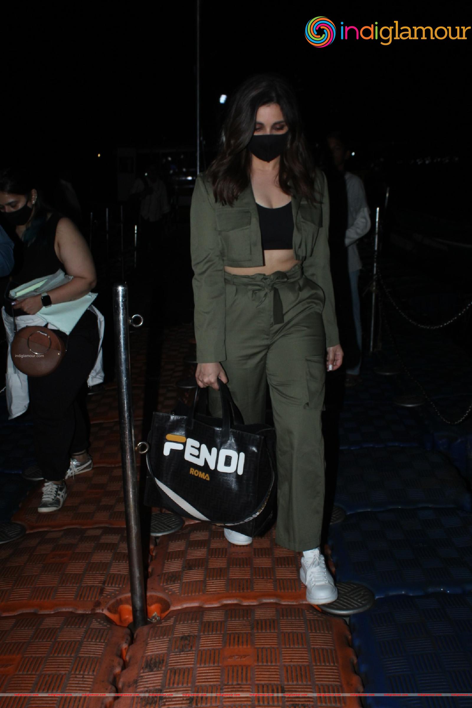 Parineeti Chopra Actress hd photo