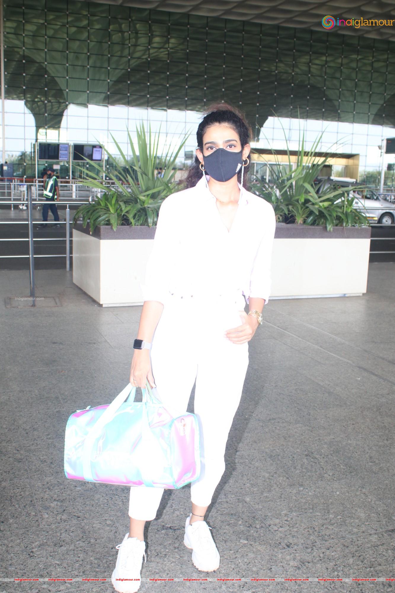 Aakanksha Singh Actress hd photo