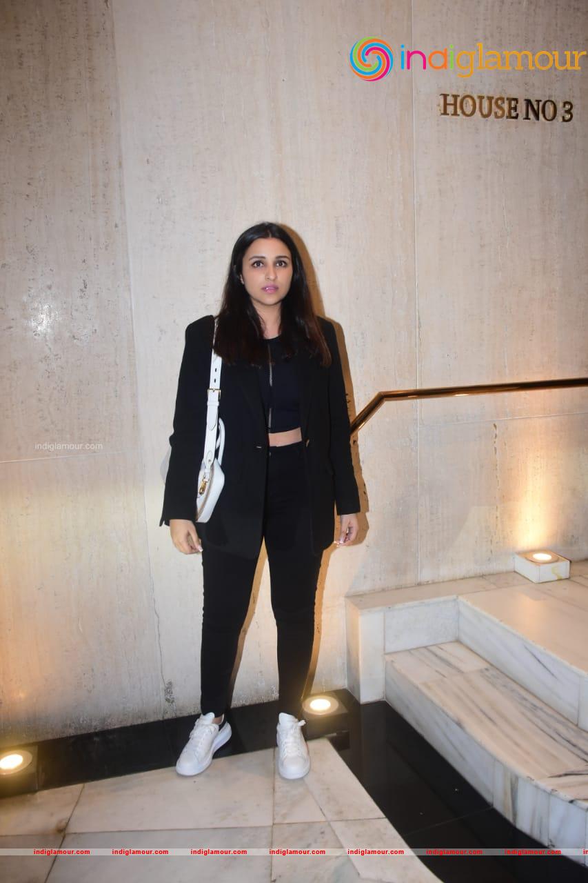 Parineeti Chopra Actress hd photo