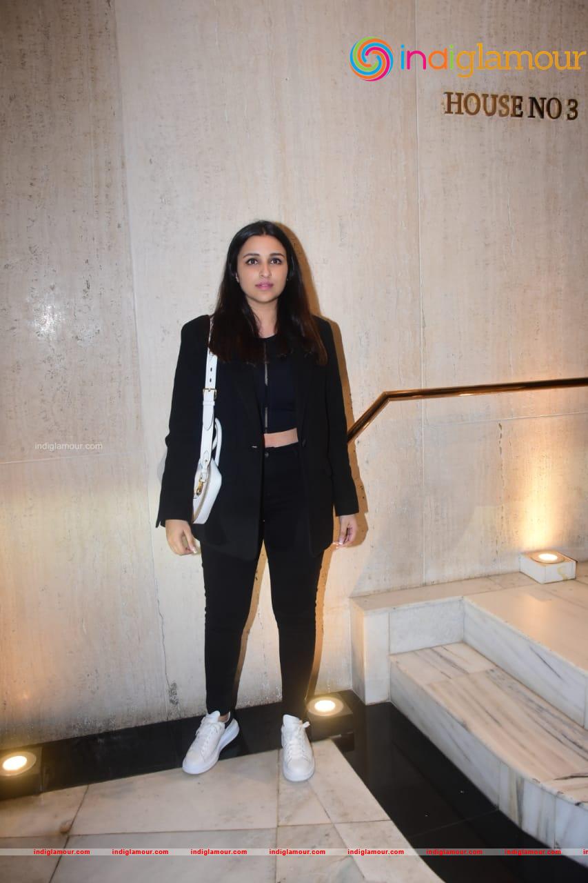 Parineeti Chopra Actress hd photo