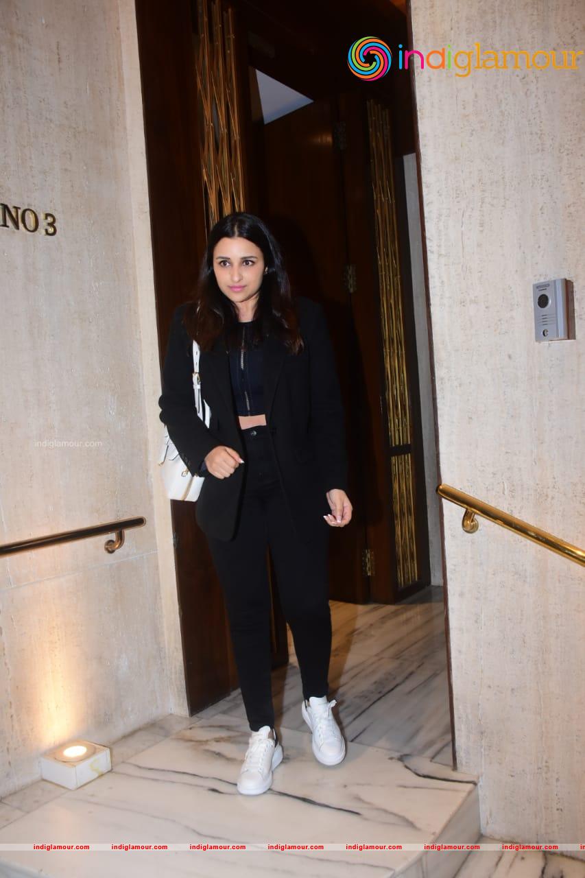 Parineeti Chopra Actress hd photo