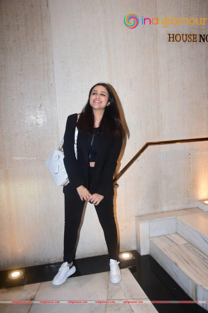 Parineeti Chopra Actress hd photo