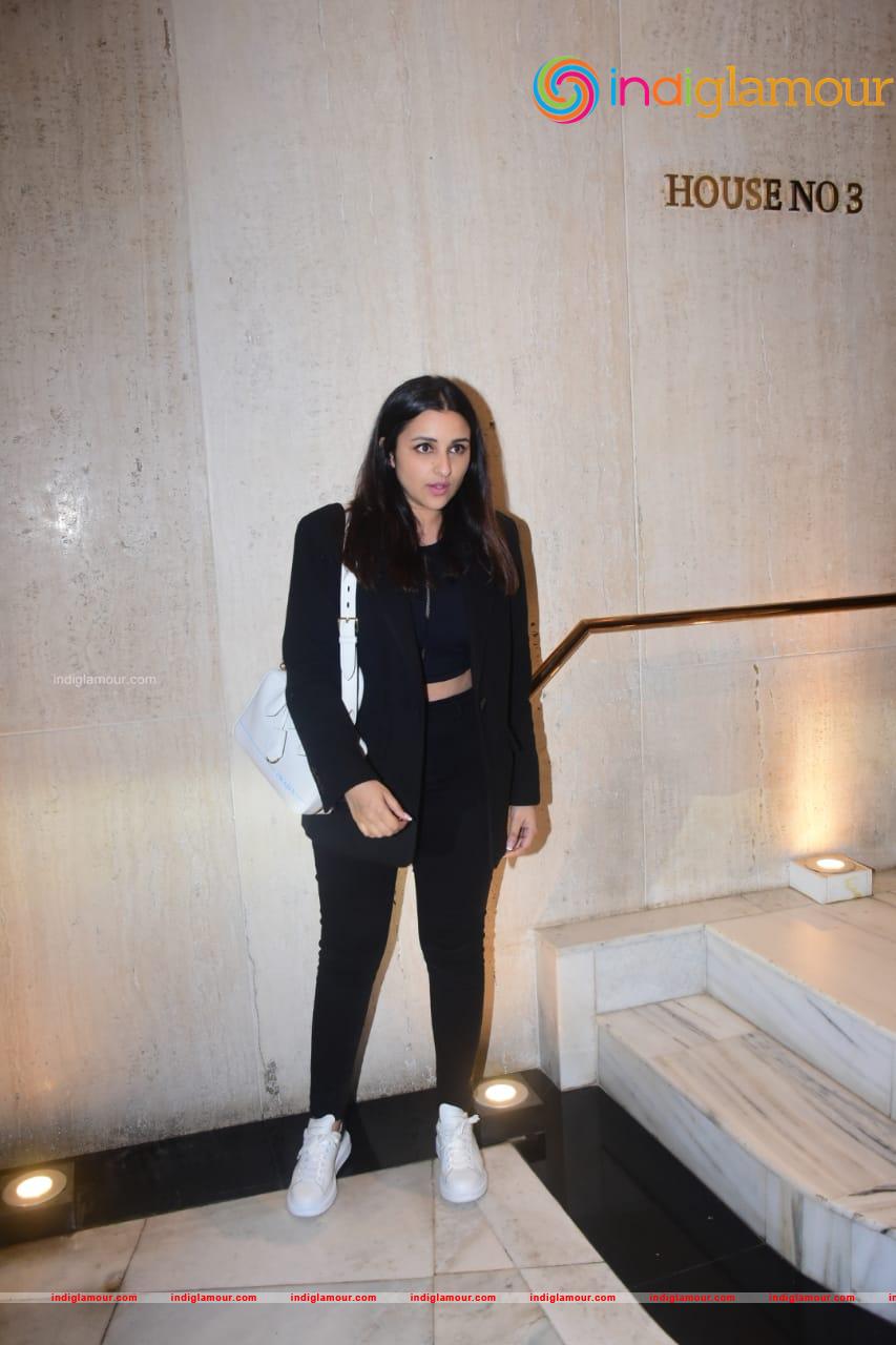 Parineeti Chopra Actress hd photo