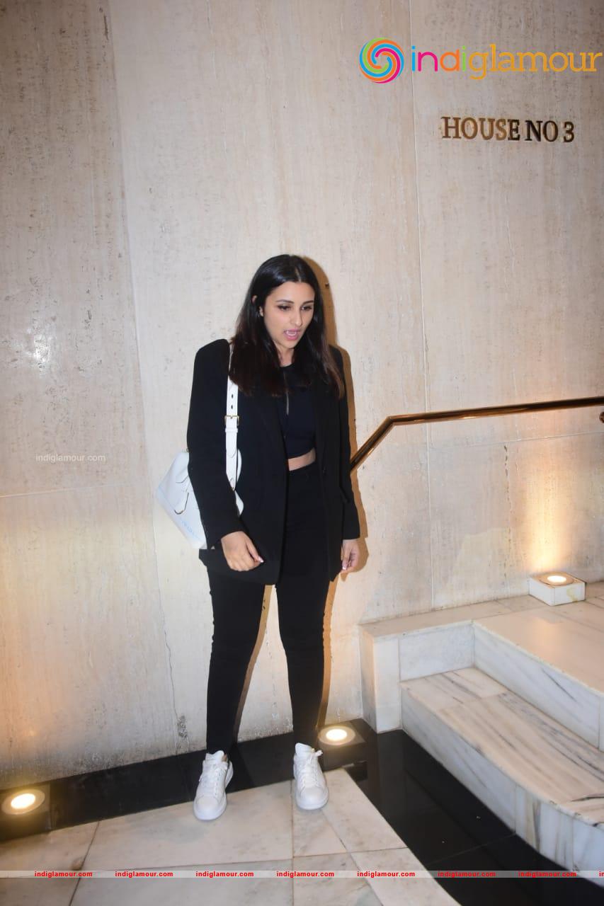 Parineeti Chopra Actress hd photo
