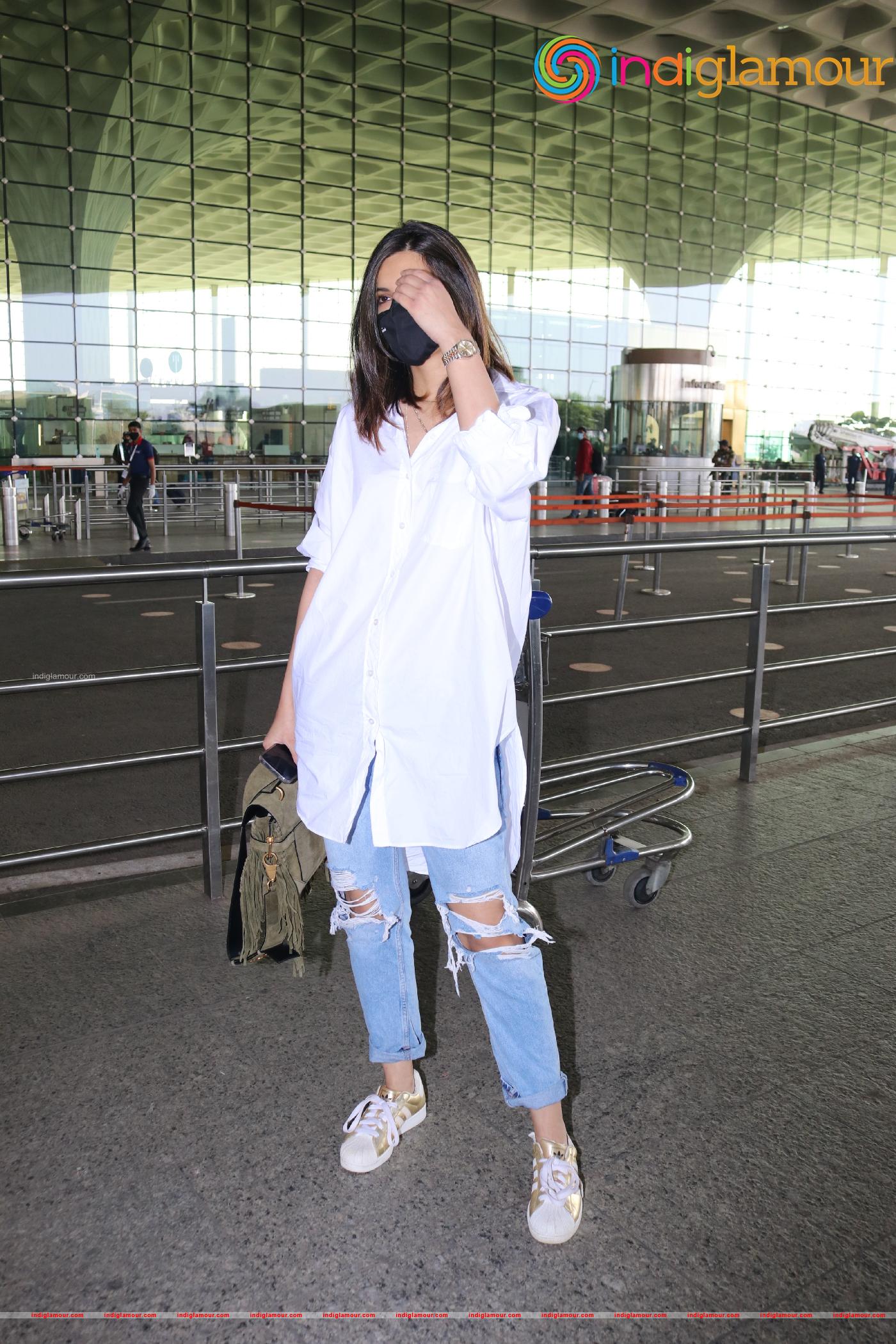 Diana Penty Actress hd photo