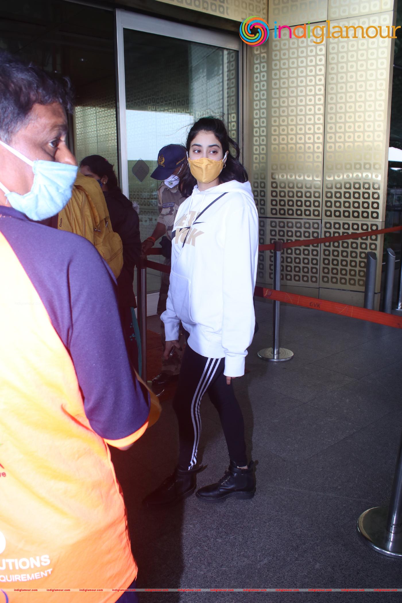 Jahnvi kapoor Actress hd photo