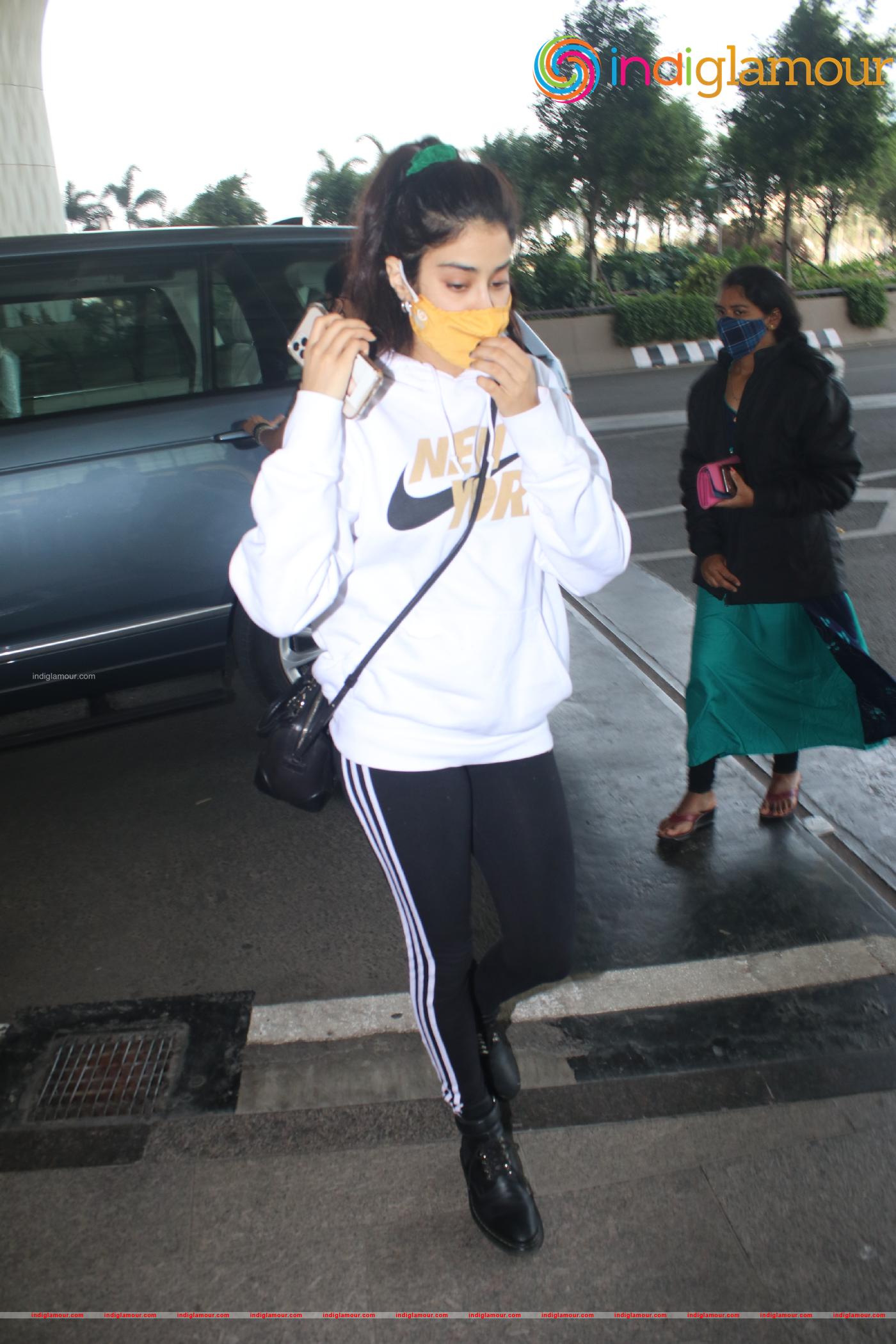 Jahnvi kapoor Actress hd photo