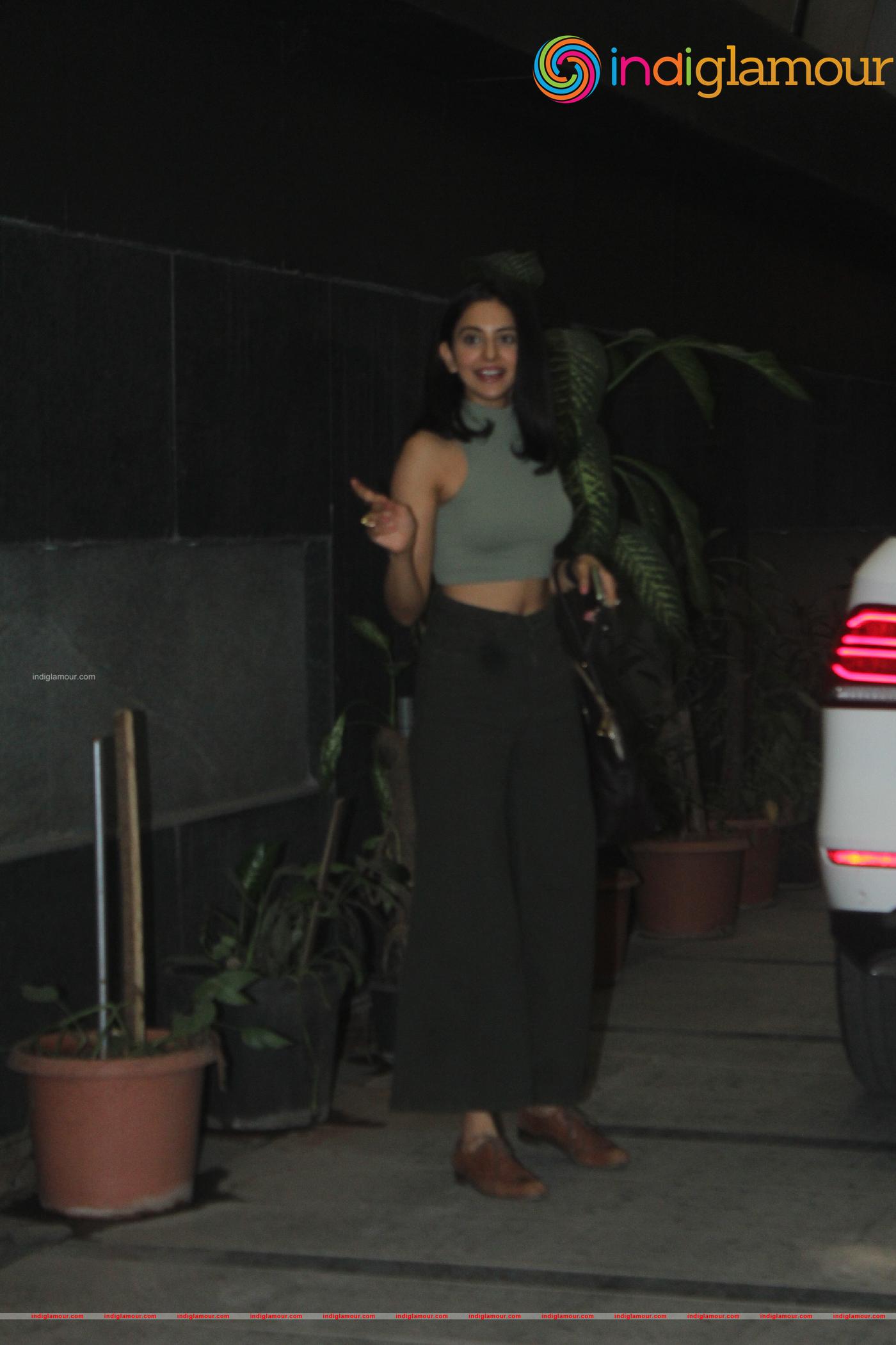 Rakul Preet Actress hd photo