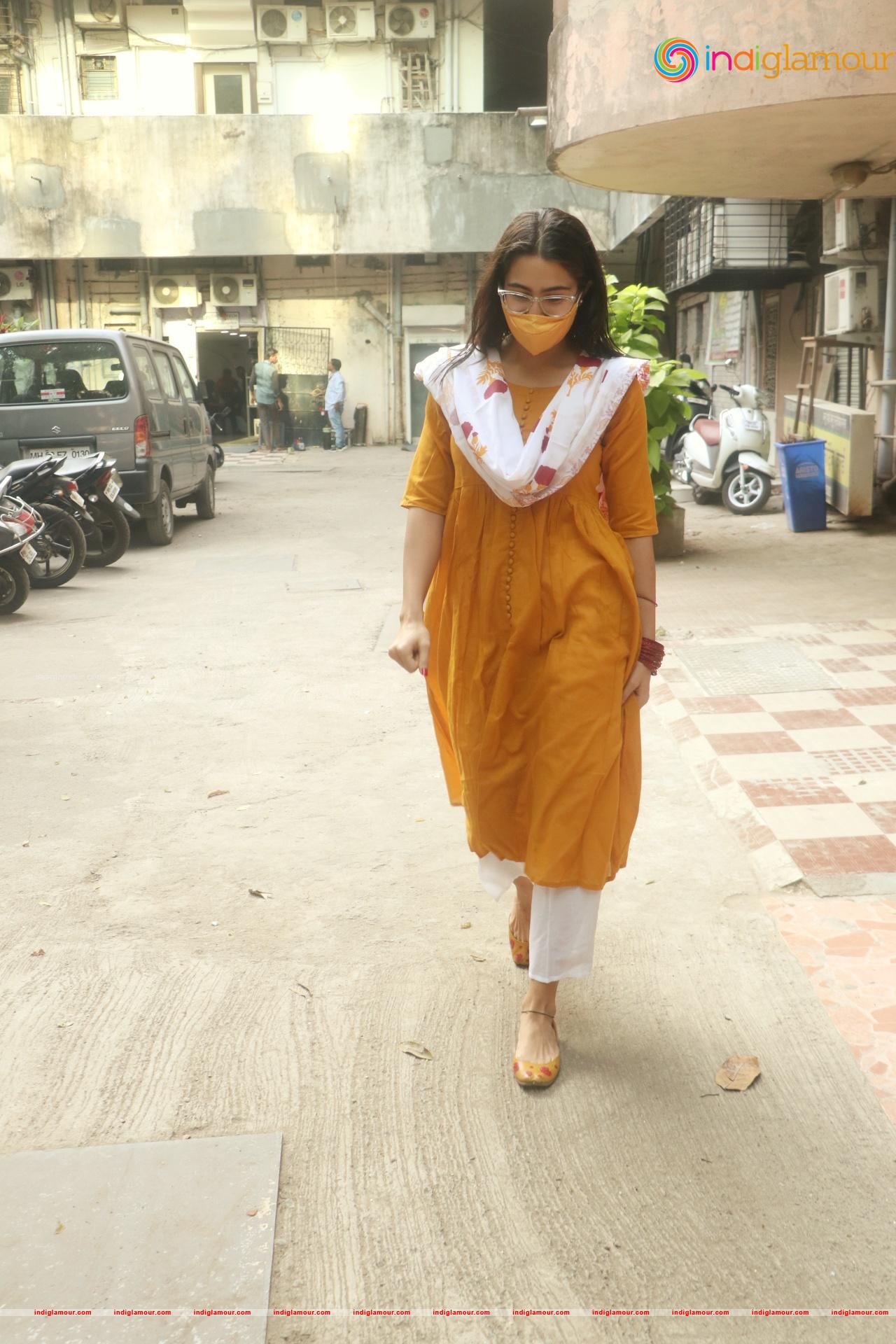 Sara Ali Khan Actress hd photo