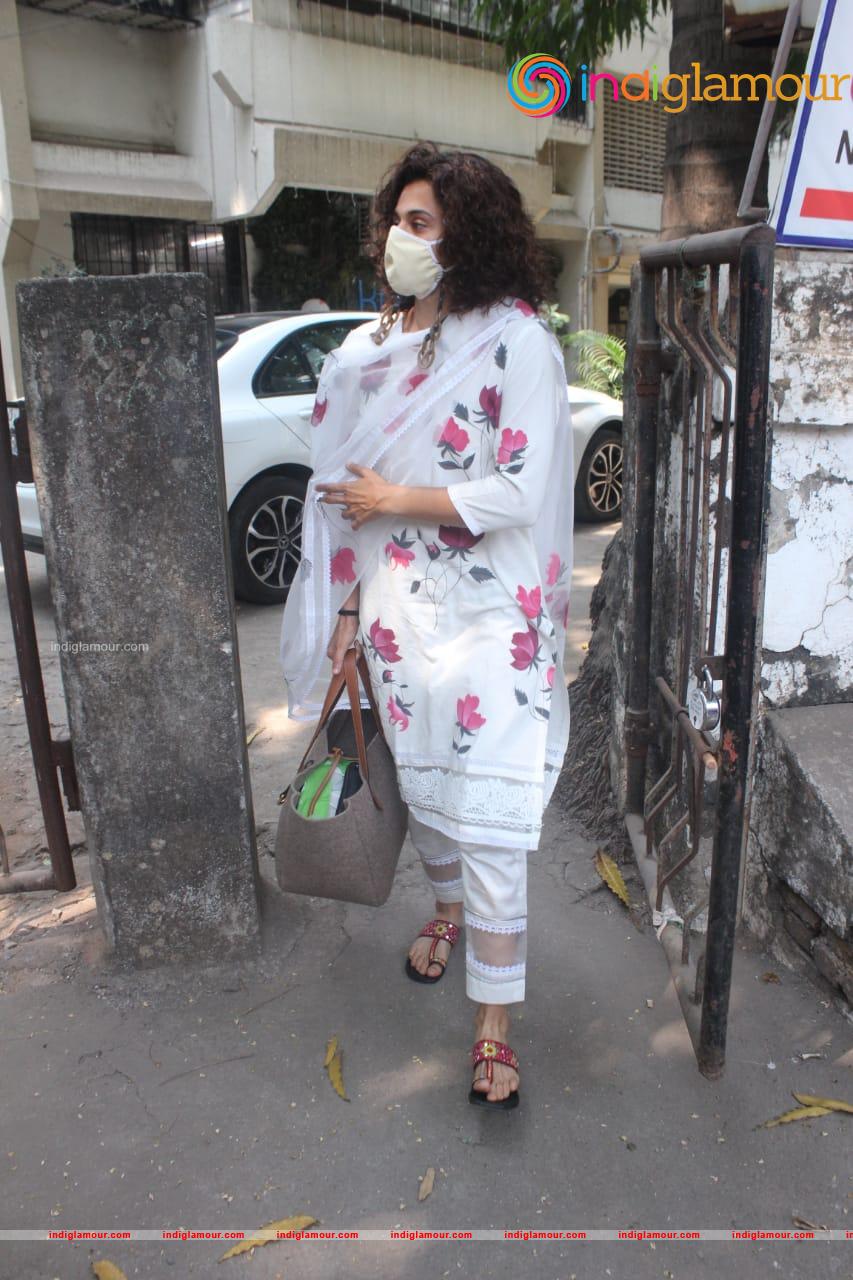 Tapasee Pannu Actress hd photo
