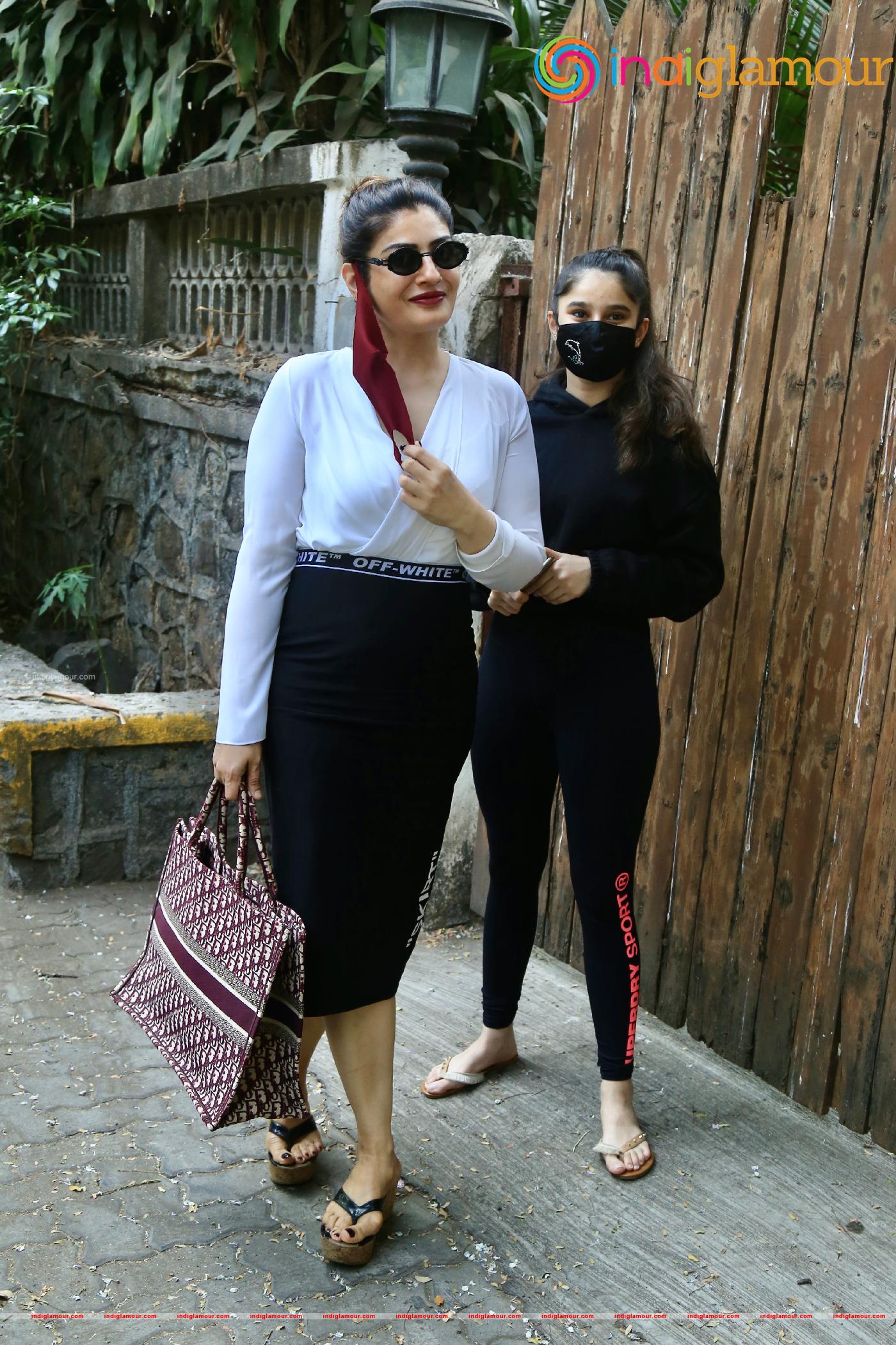 Raveena Tandon Actress hd photo