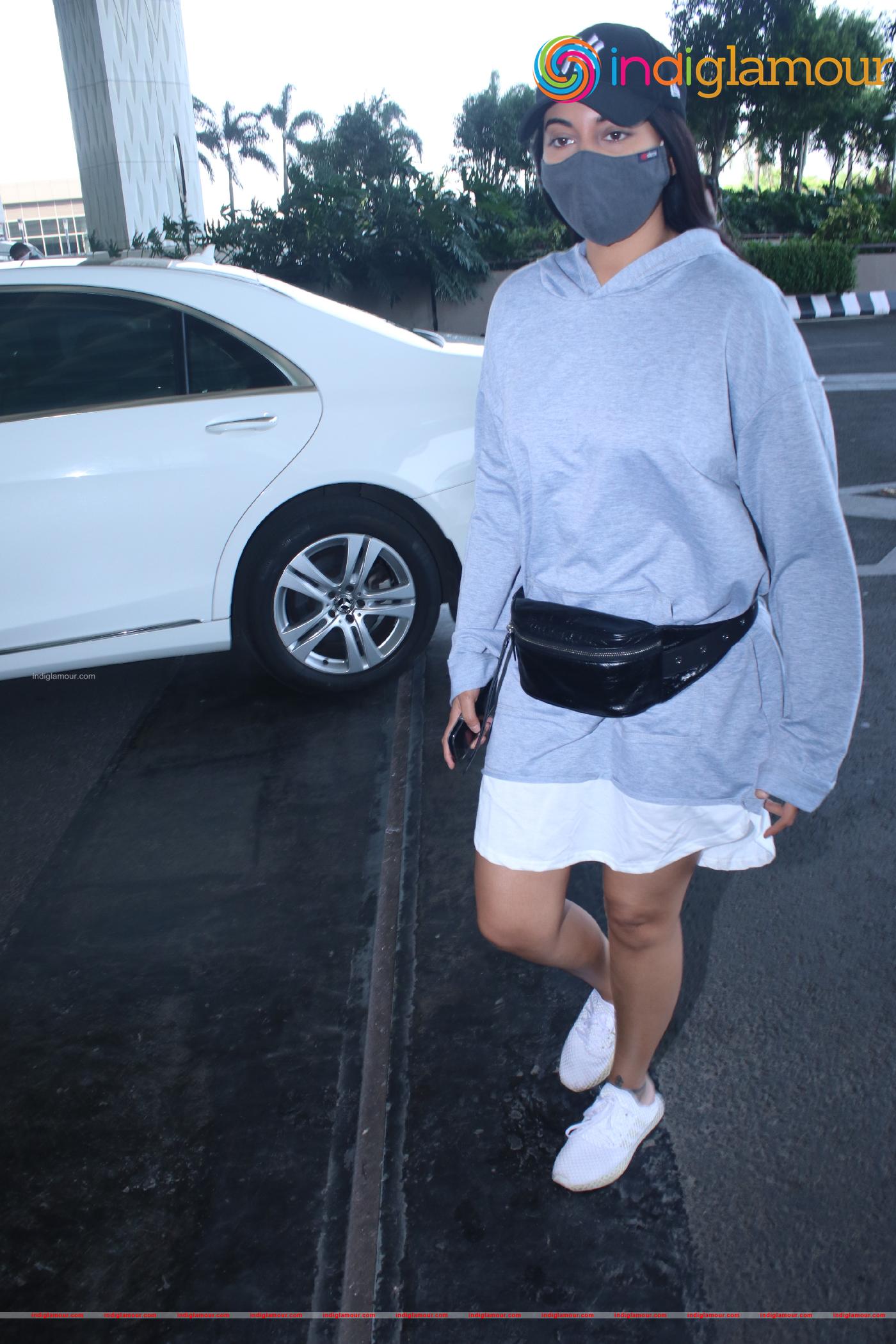 Sonakshi Sinha Actress hd photo