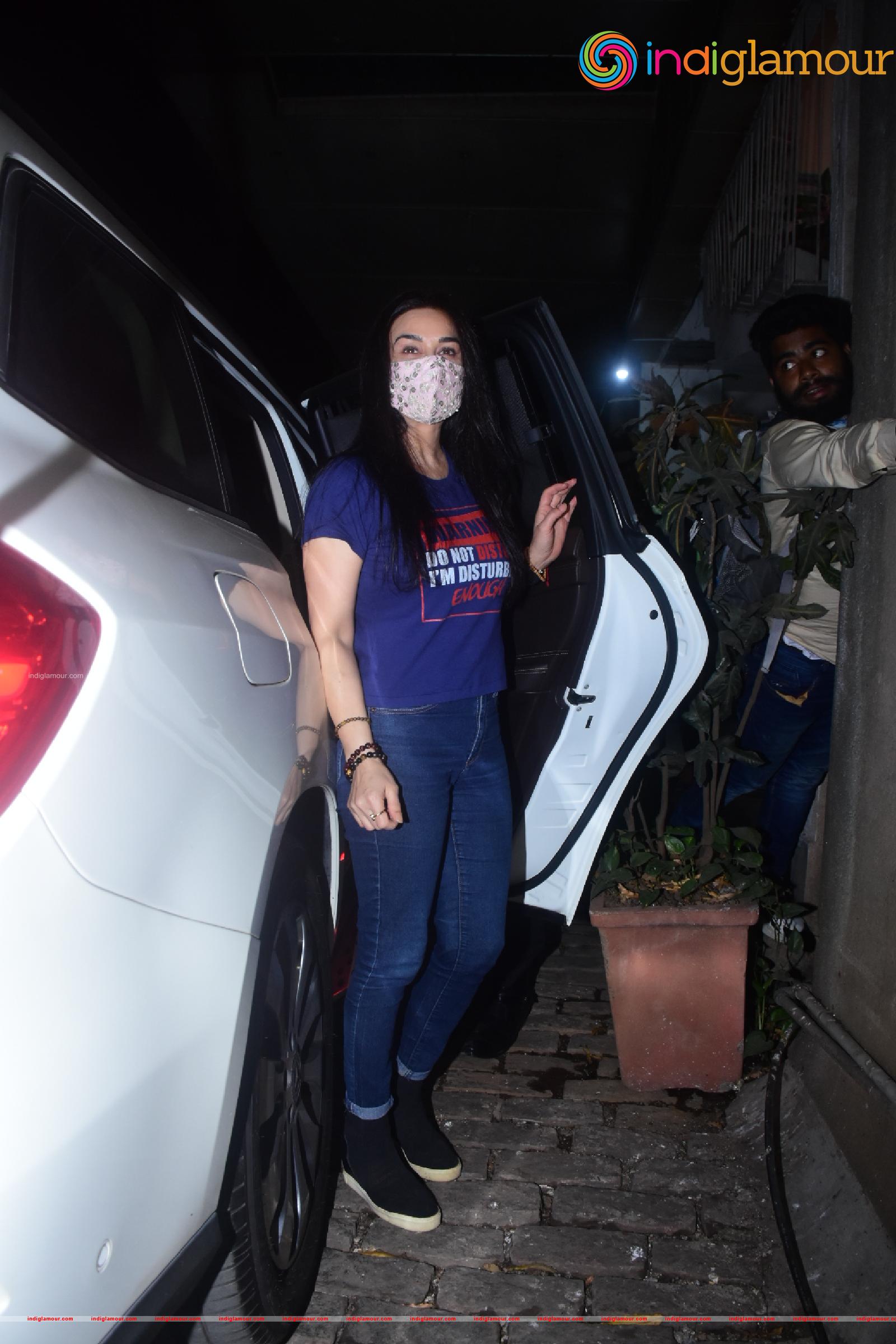 Preity Zinta Actress hd photo