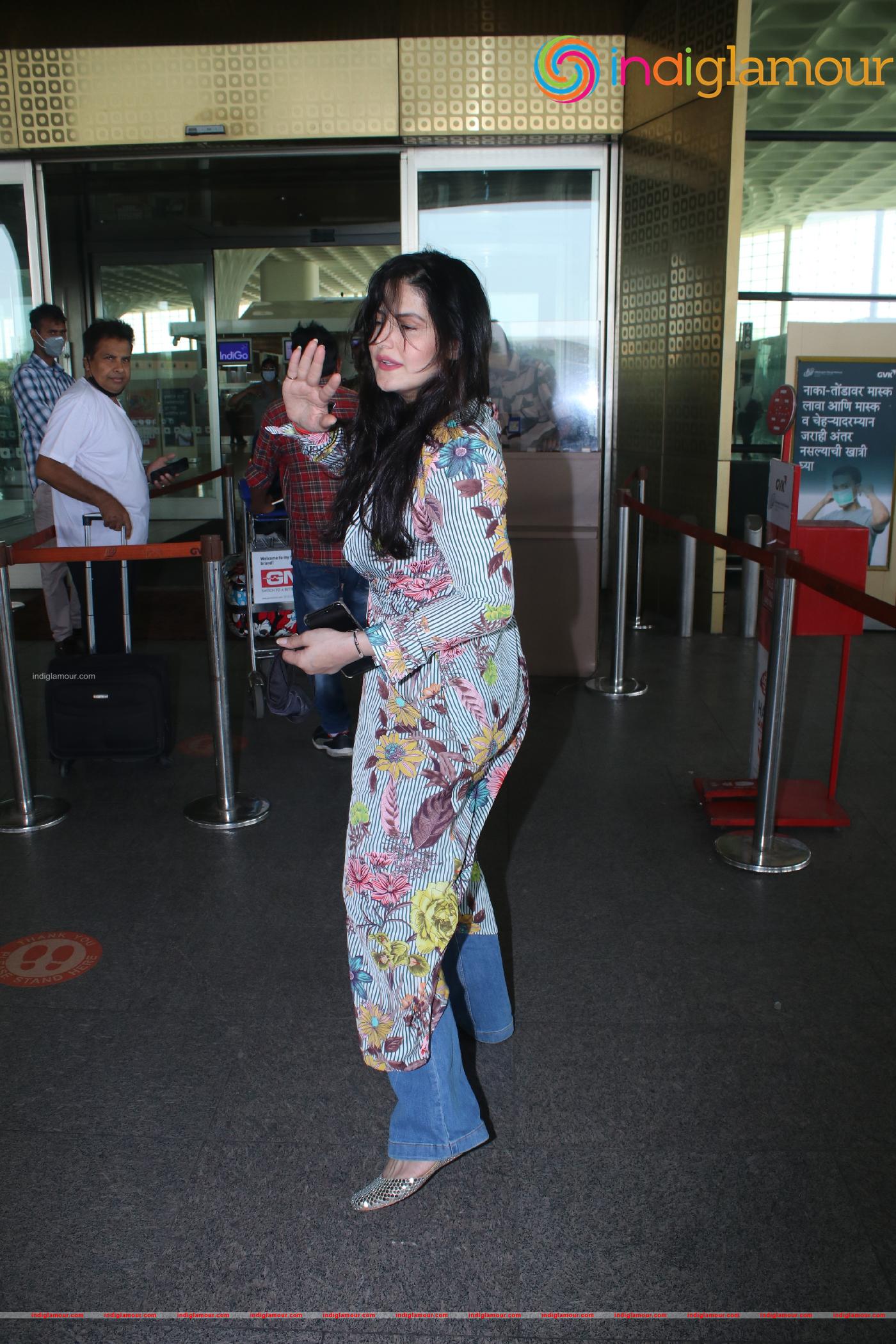 Zareen Khan Actress hd photo