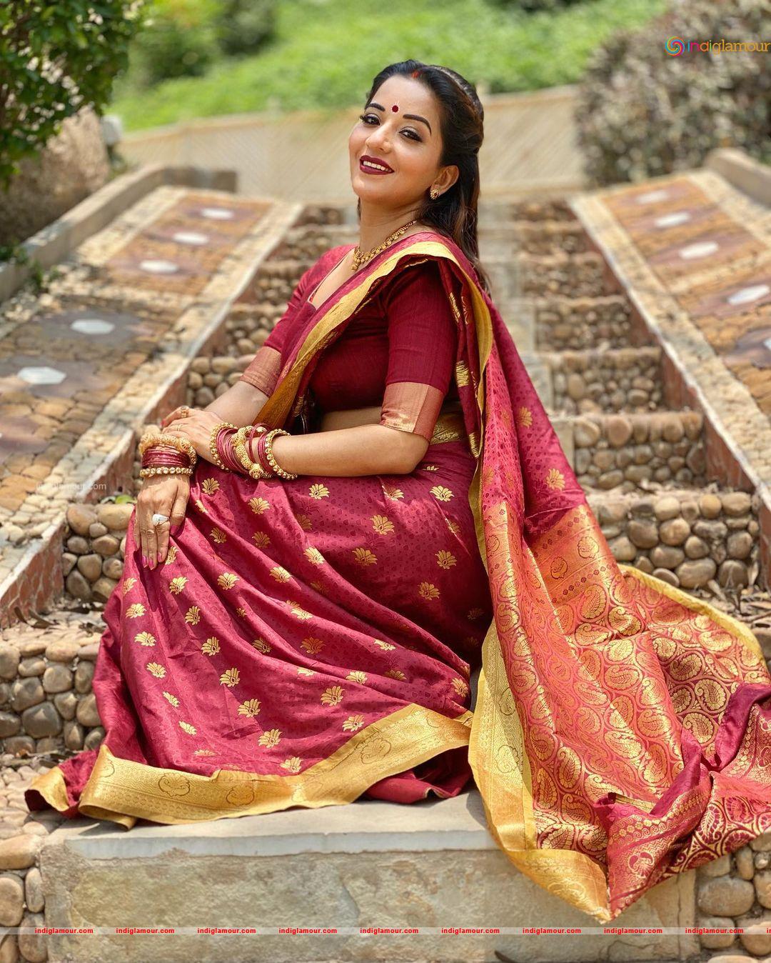 Monalisa Actress hd photo