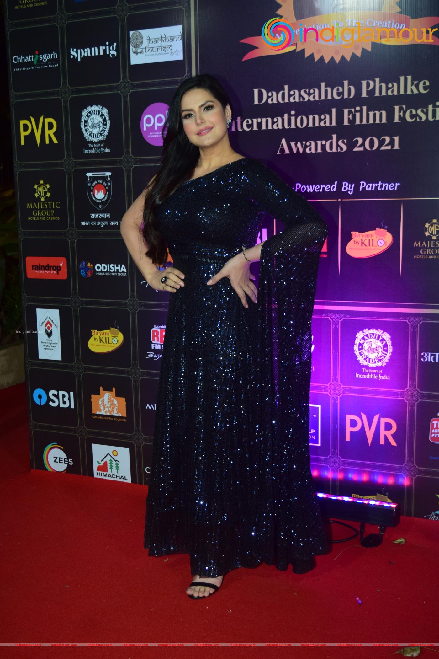 Zareen Khan Actress hd photo