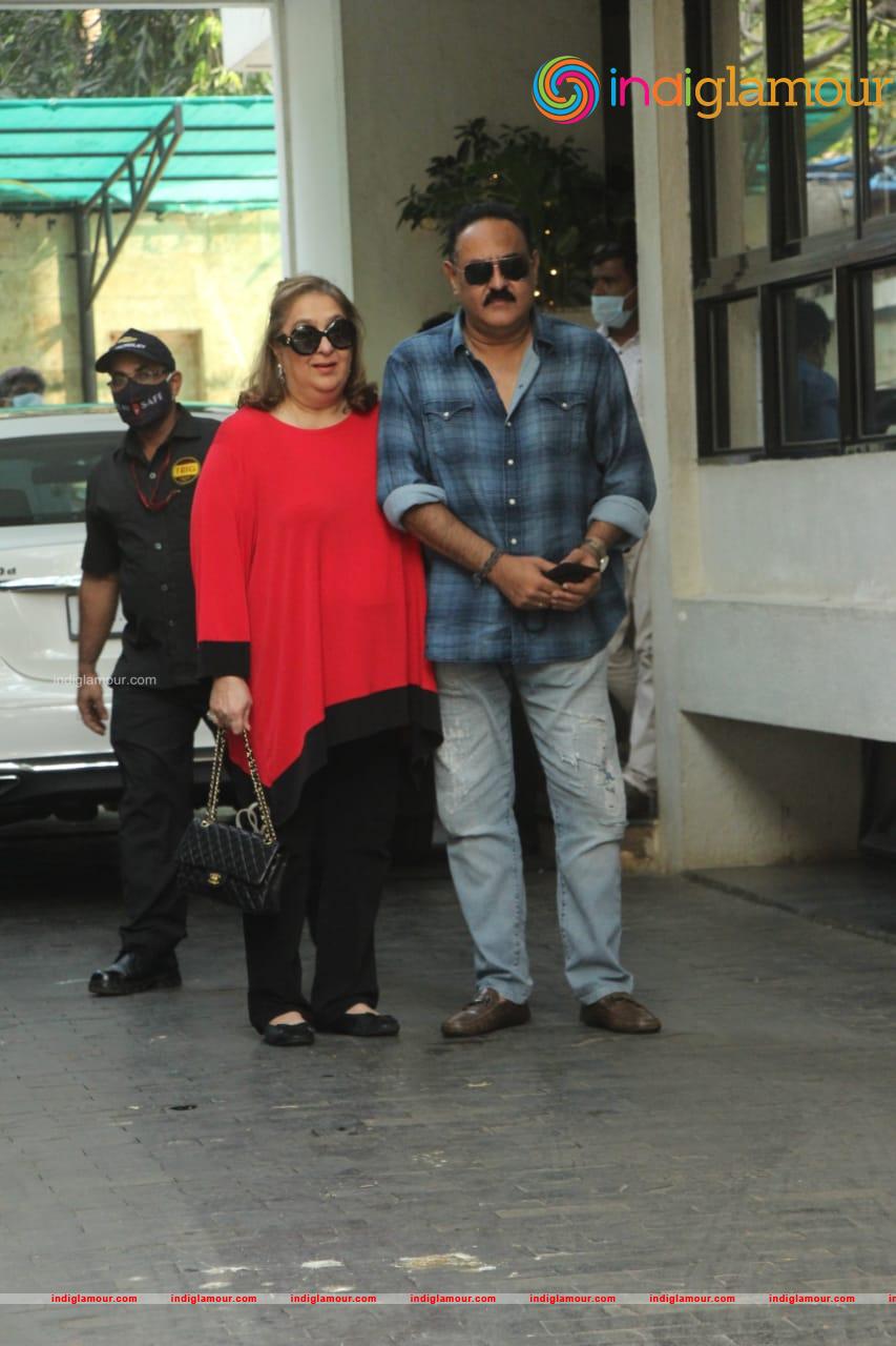 Karisma Kapoor Actress hd photo