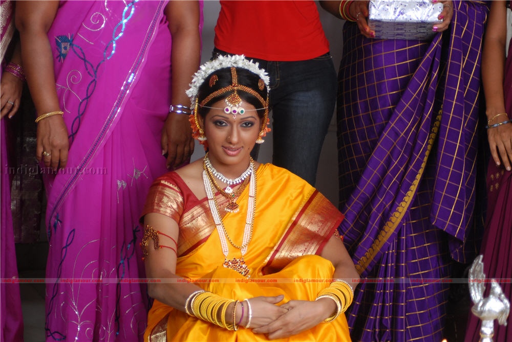 Brinda Parekh Actress hd photo
