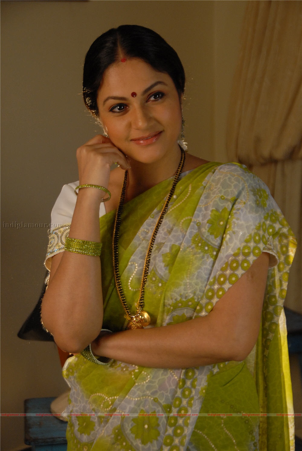 Gracy Singh Actress hd photo