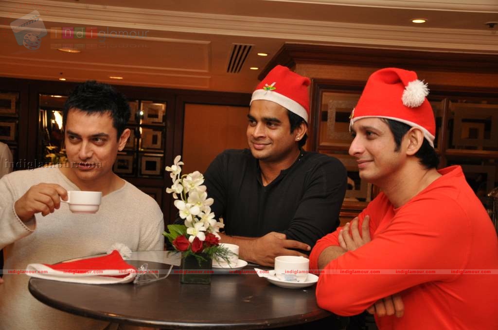 3 Idiots celebrate Christmas Event hd photo