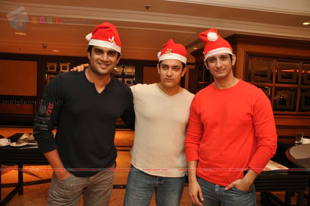3 Idiots celebrate Christmas Event hd photo