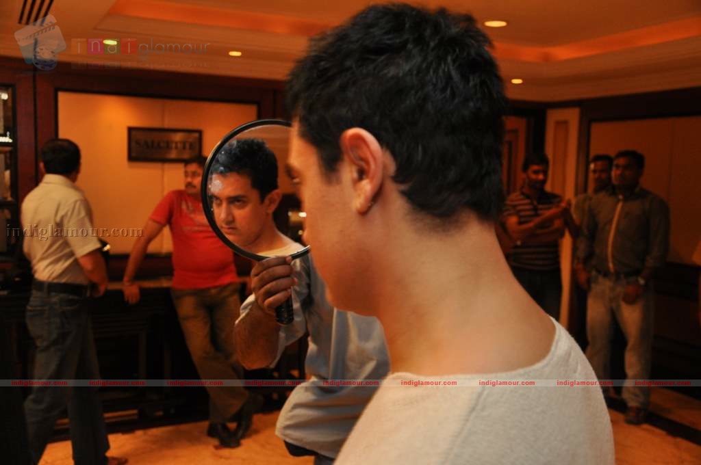 3 Idiots celebrate Christmas Event hd photo
