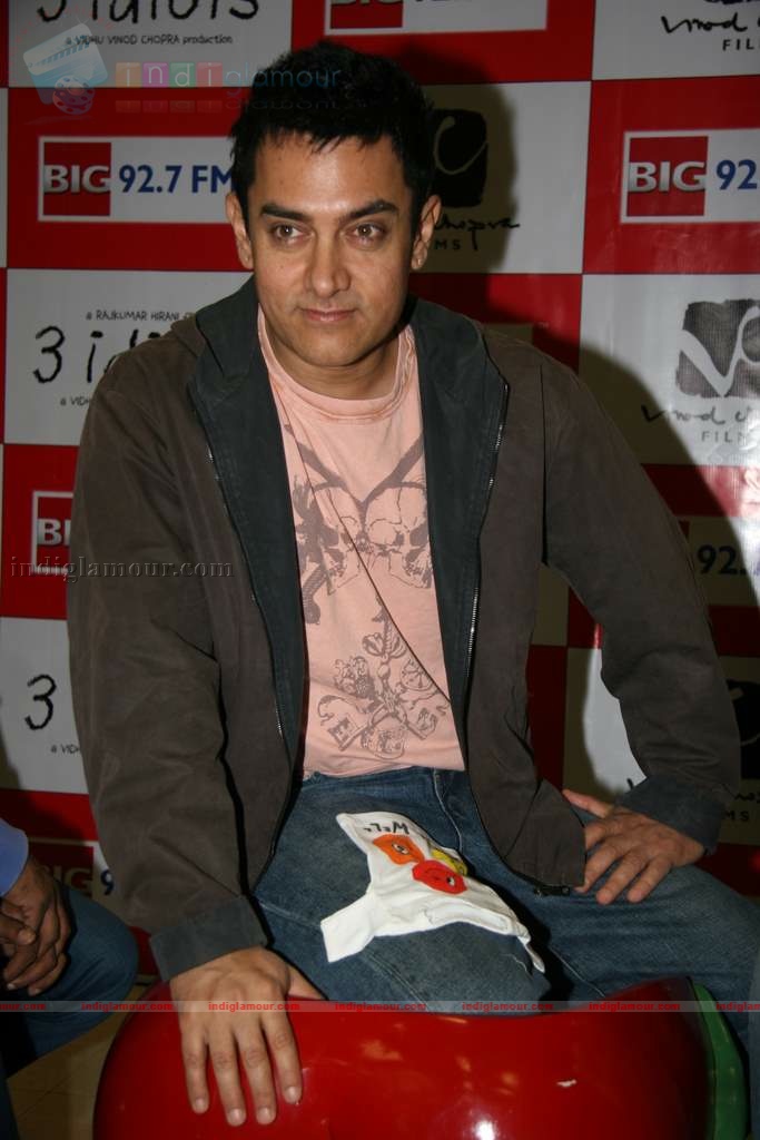 3 Idiots promotional event at Big FM Event hd photo
