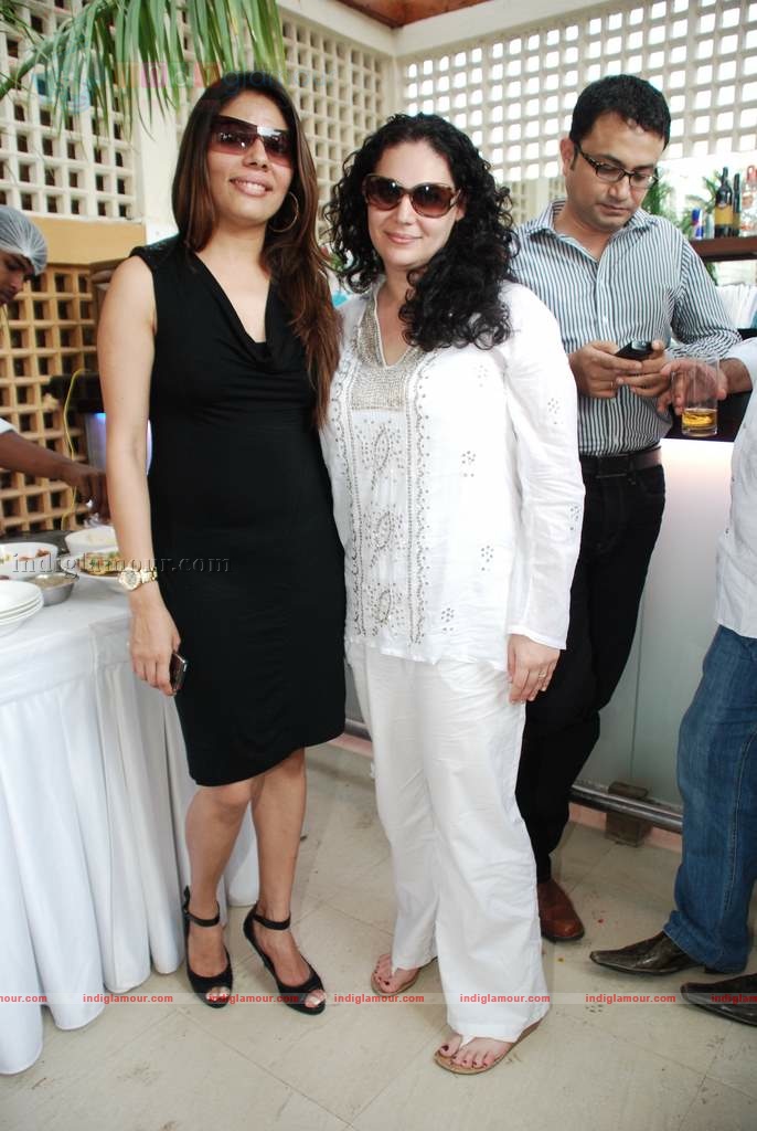 Gulshan Grover, Aditya Pancholi at Joe Rajan's brunch Event hd photo