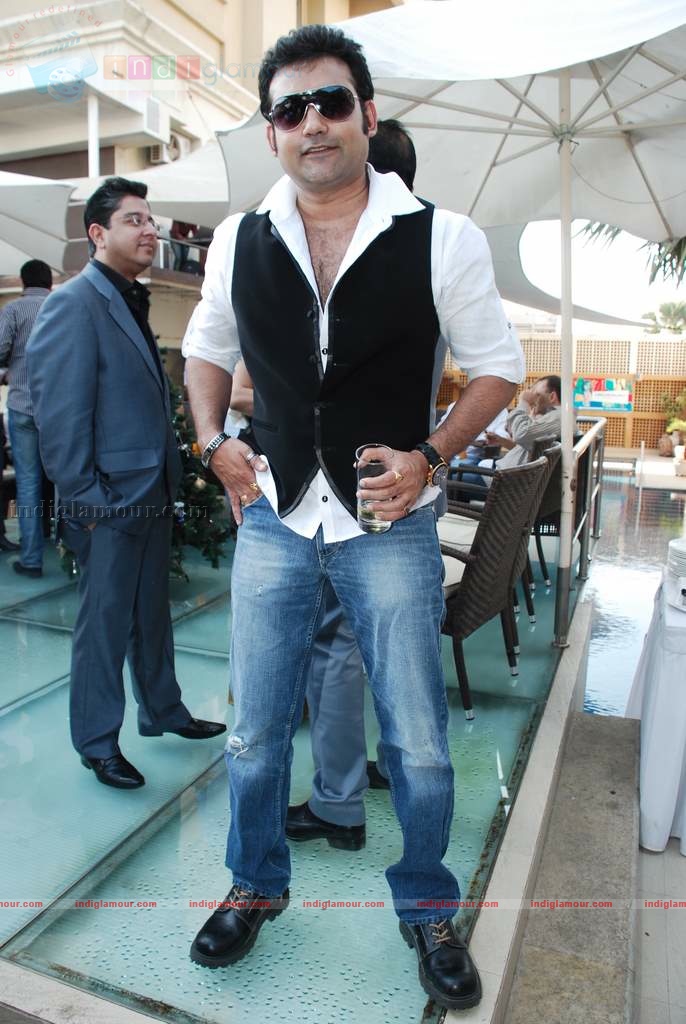 Gulshan Grover, Aditya Pancholi at Joe Rajan's brunch Event hd photo