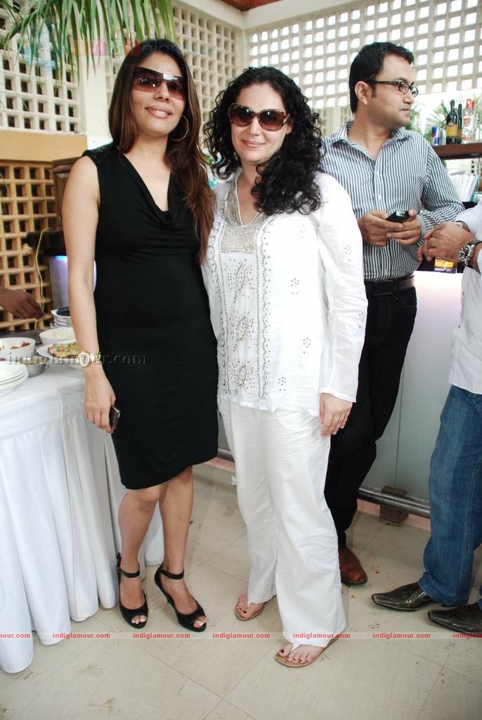 Gulshan Grover, Aditya Pancholi at Joe Rajan's brunch Event hd photo
