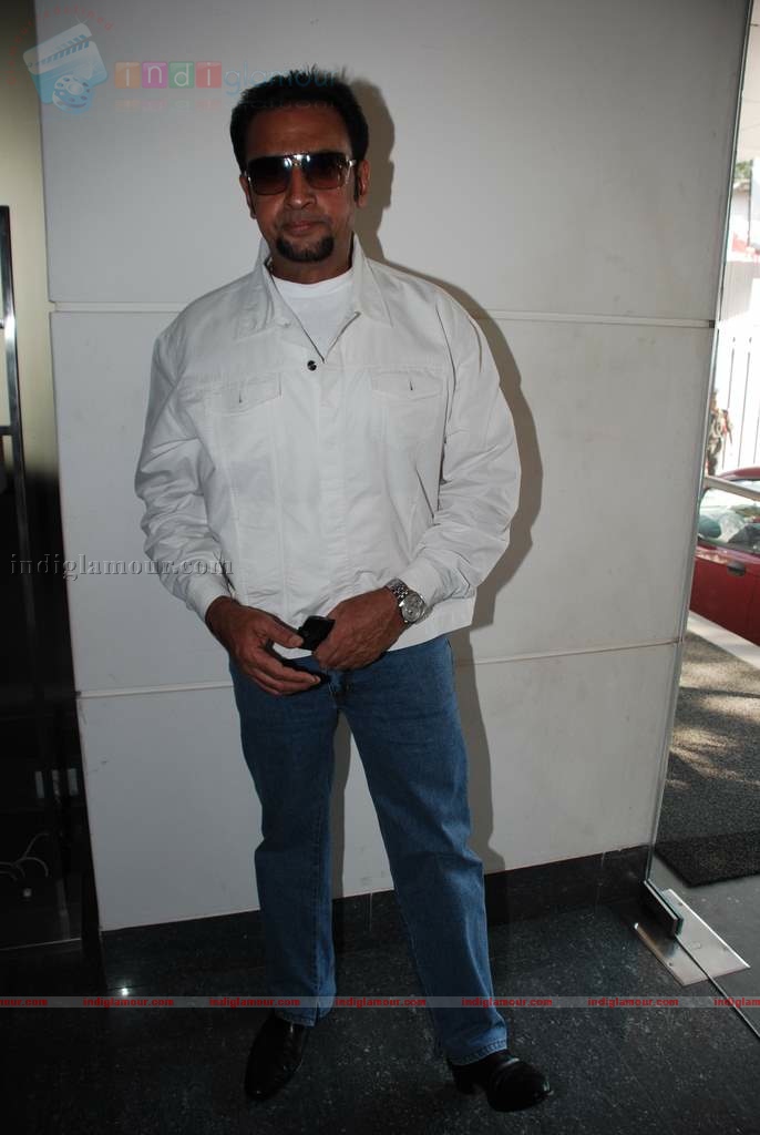 Gulshan Grover, Aditya Pancholi at Joe Rajan's brunch Event hd photo