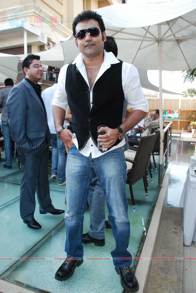 Gulshan Grover, Aditya Pancholi at Joe Rajan's brunch Event hd photo