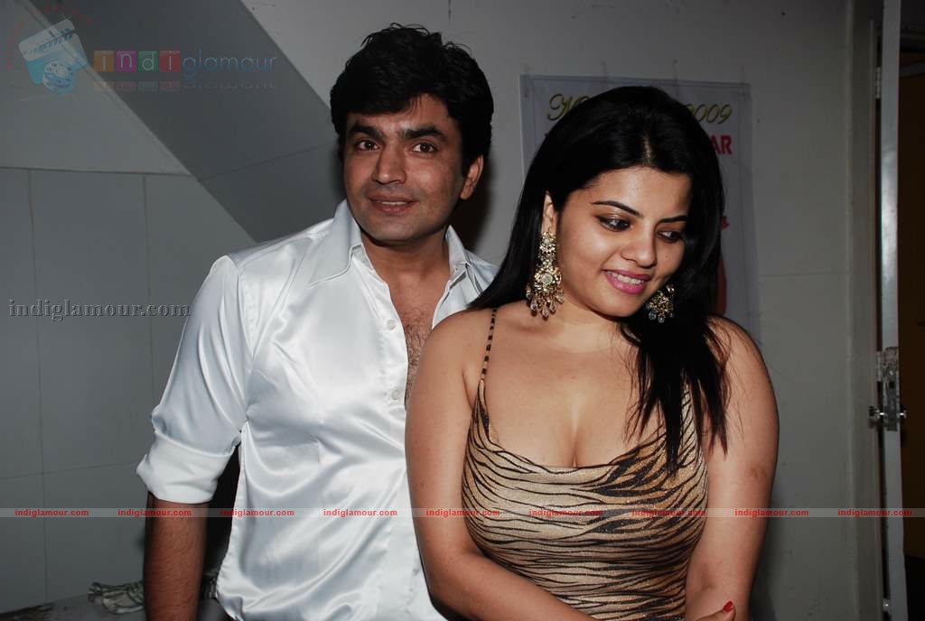 Sharaddha Sharma at Miss Mumbai Varuna's bday bash Event hd photo